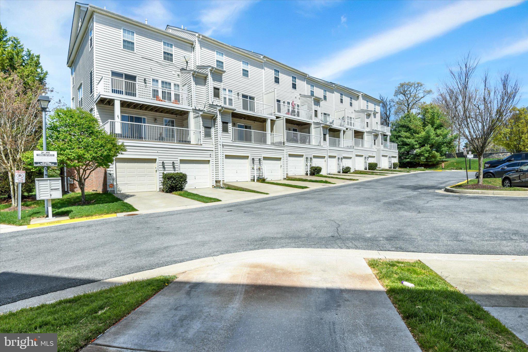 VILLAGE OF MILL RUN - Residential