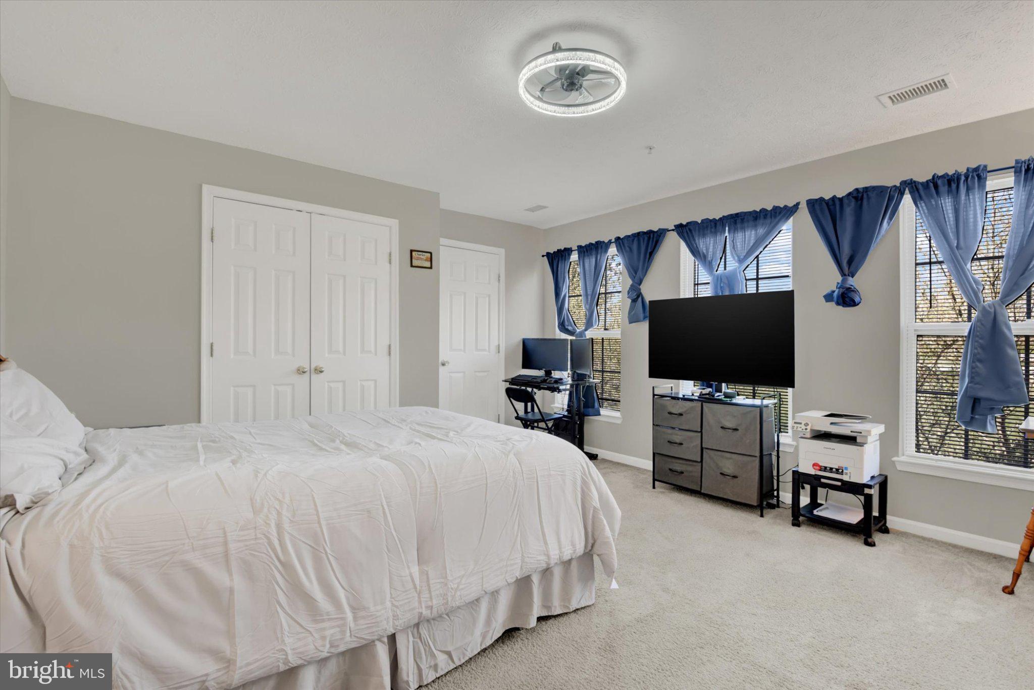 VILLAGE OF MILL RUN - Residential