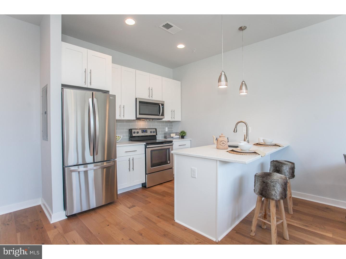 ROXBOROUGH - Residential Lease