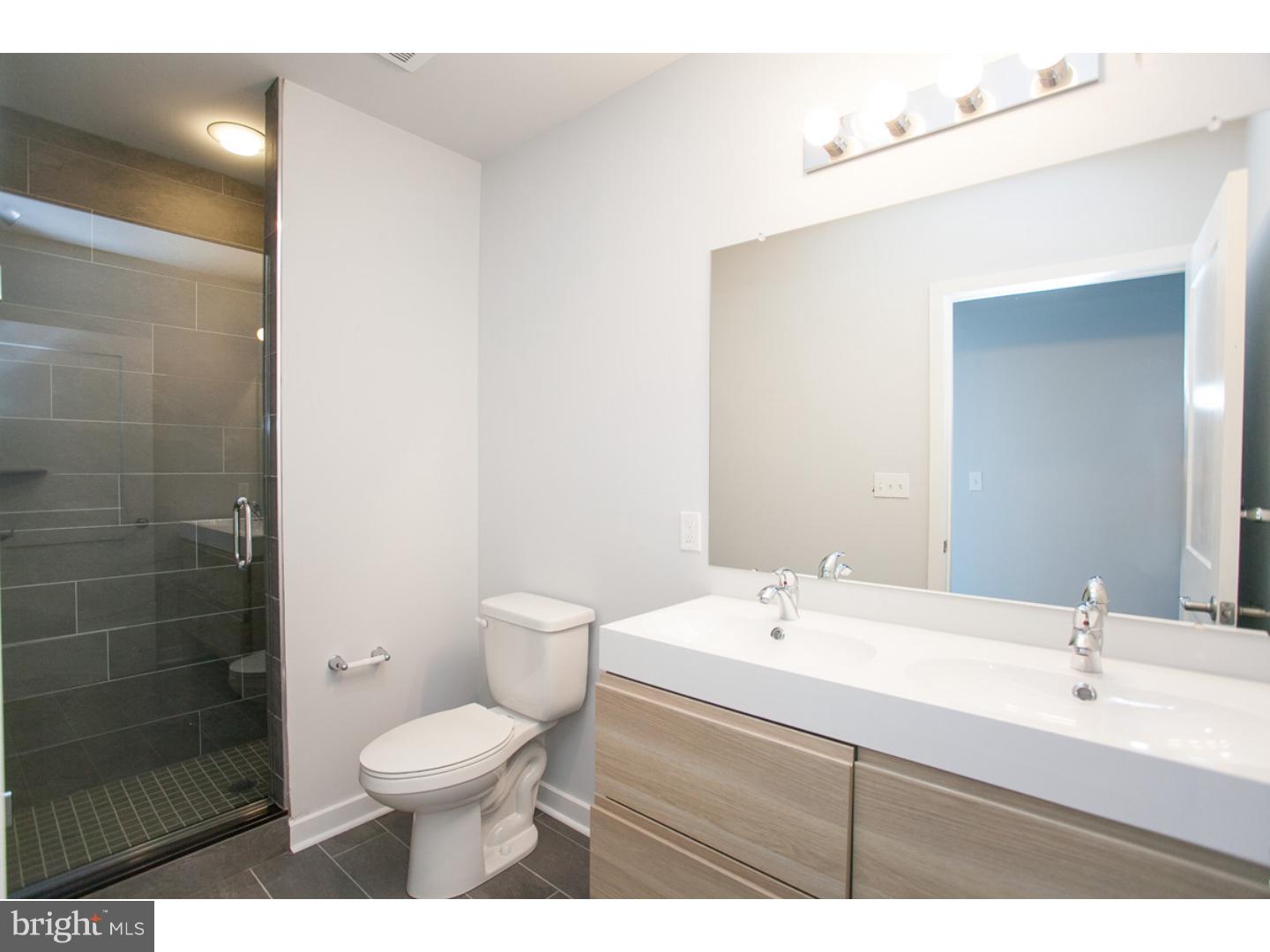 ROXBOROUGH - Residential Lease