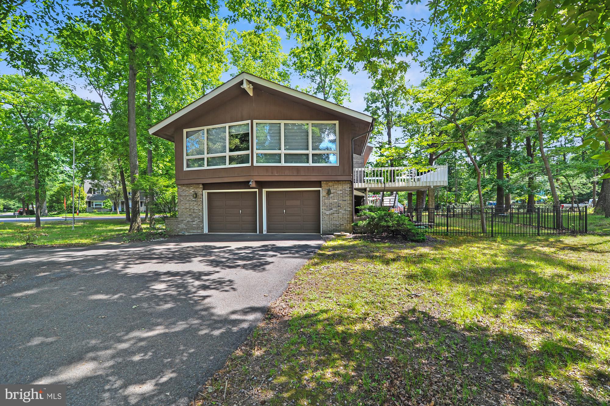 6 WINGED FOOT ROAD