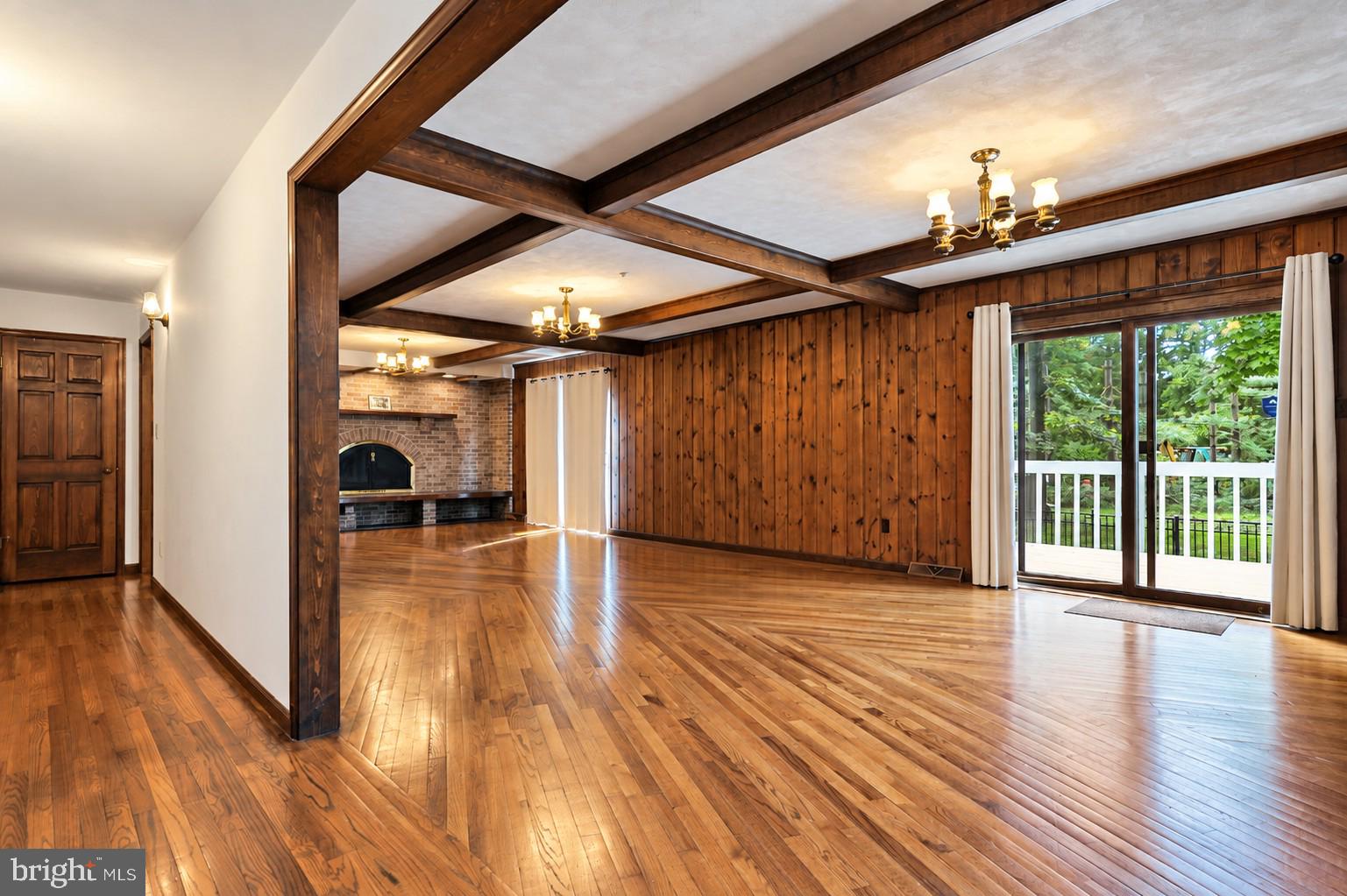 6 WINGED FOOT ROAD