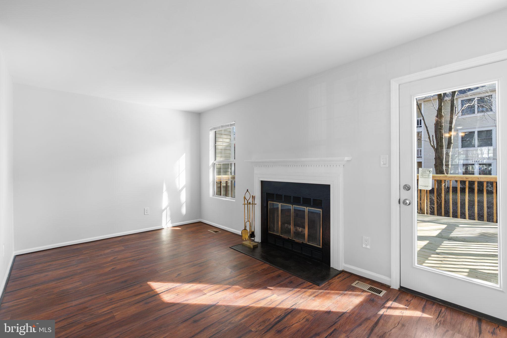 GUNNERS LAKE VILLAGE - Residential