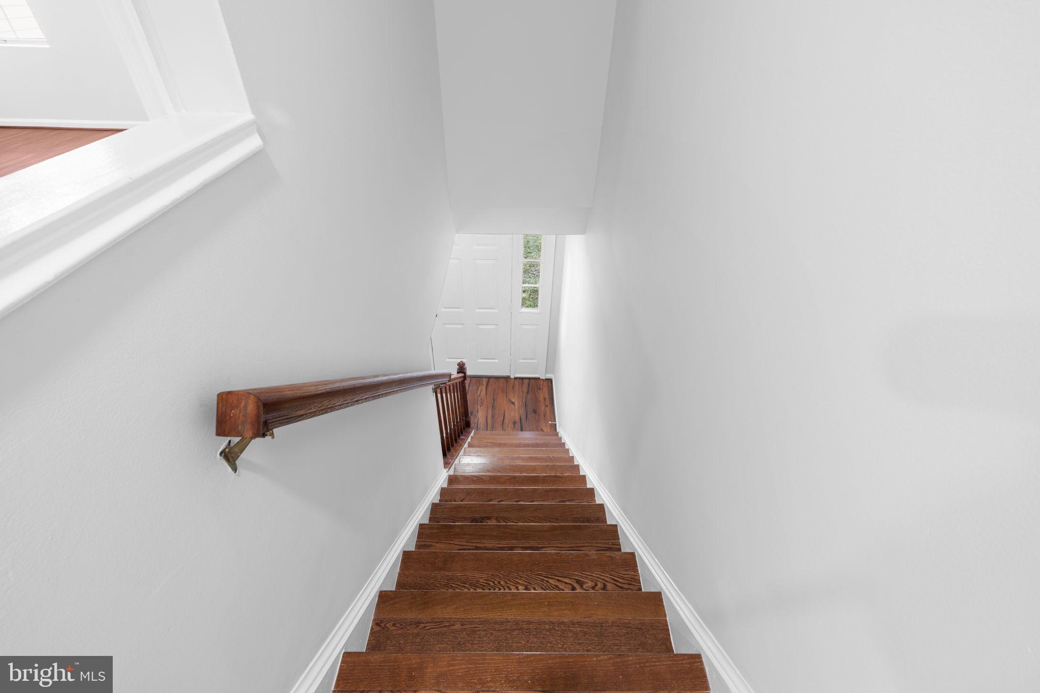 GUNNERS LAKE VILLAGE - Residential