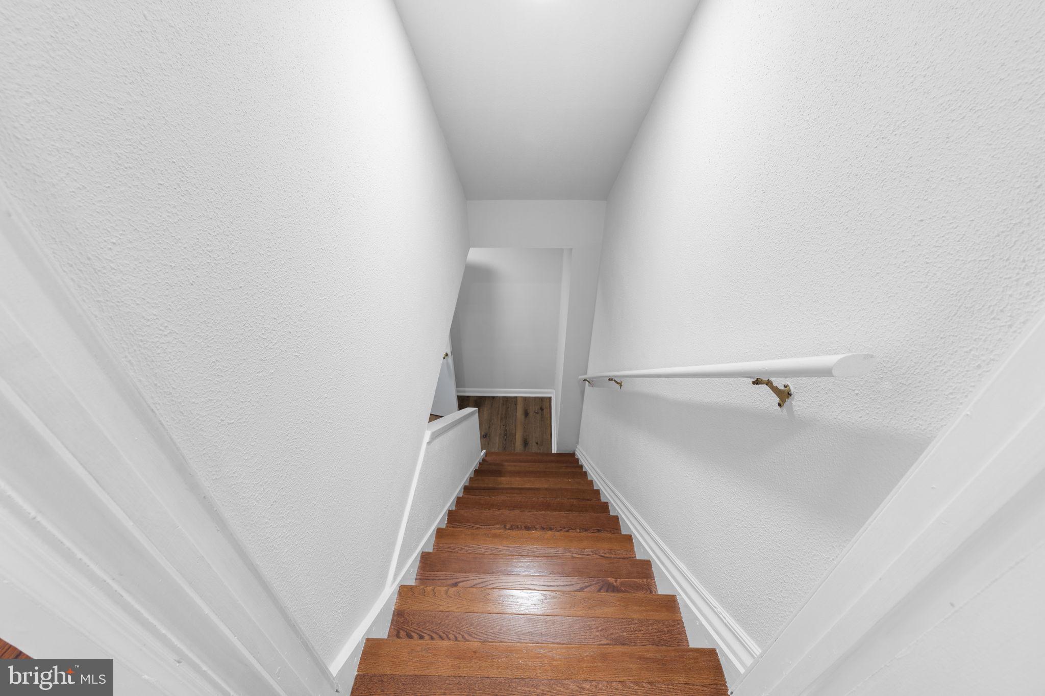 GUNNERS LAKE VILLAGE - Residential