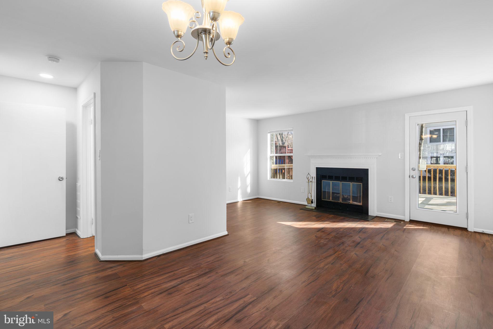 GUNNERS LAKE VILLAGE - Residential