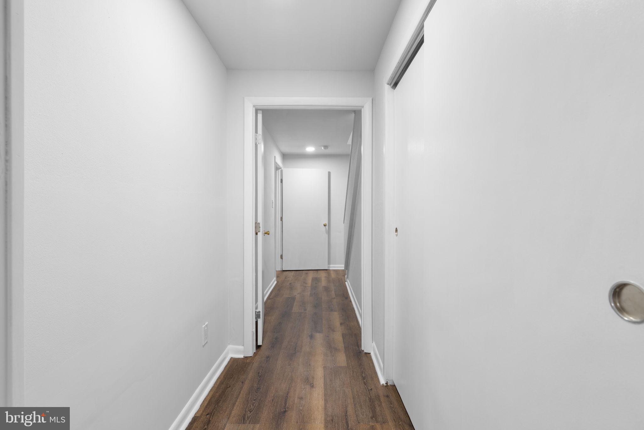 GUNNERS LAKE VILLAGE - Residential