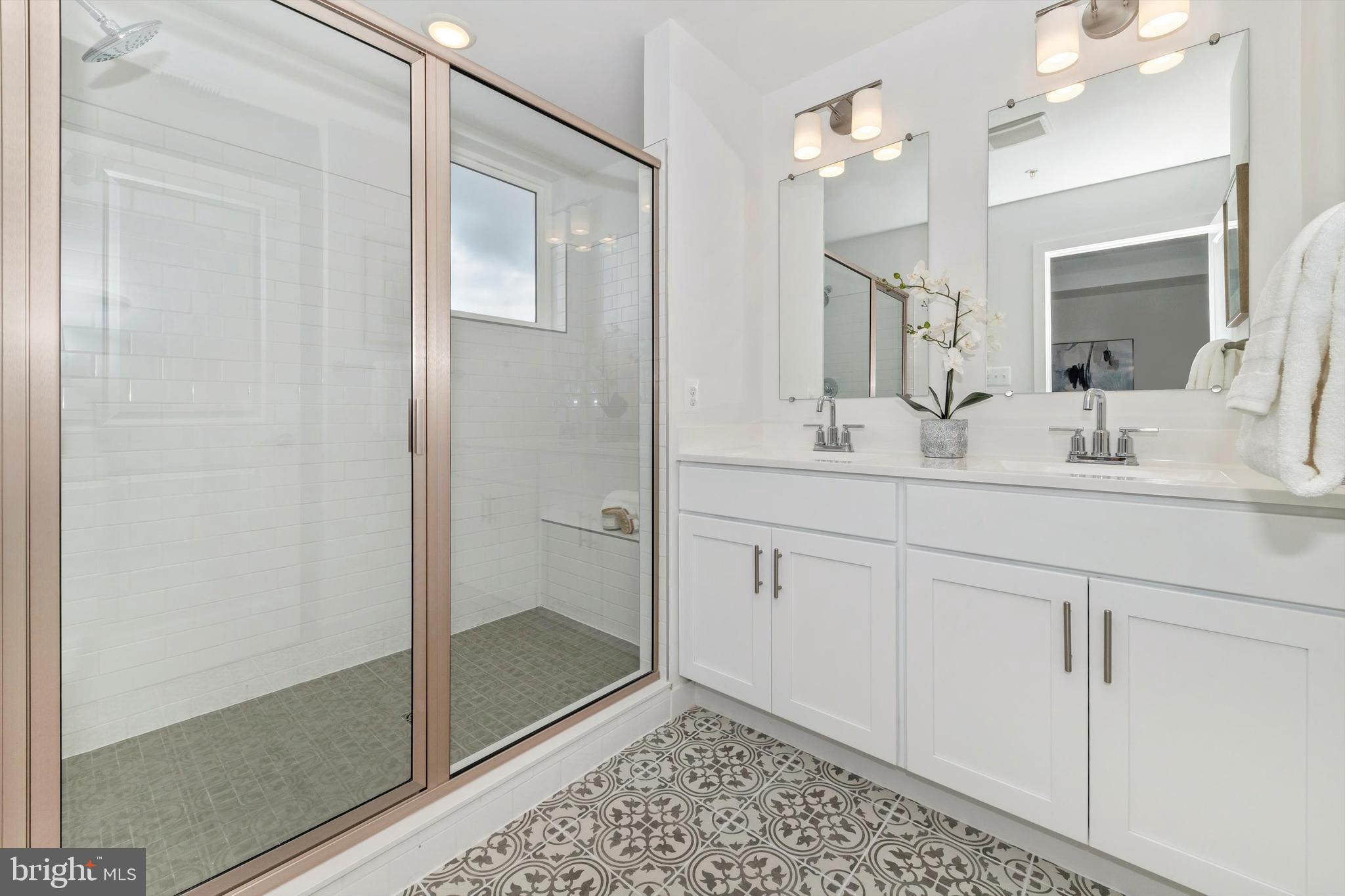 GAMBRILL GLENN - Residential