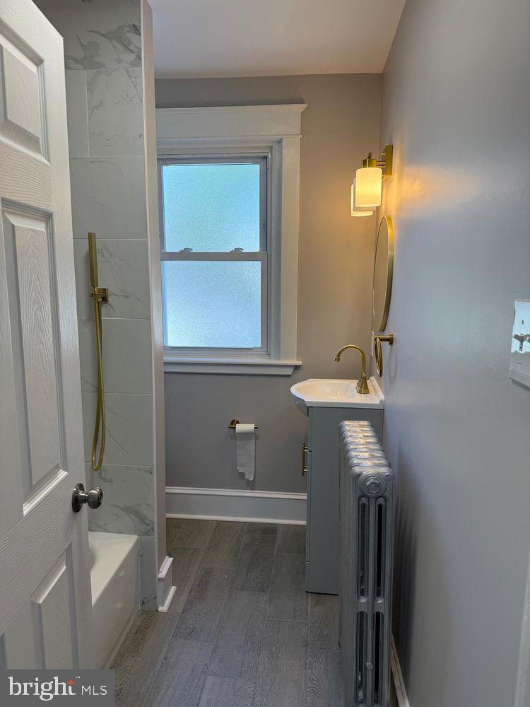 7 W COOKE AVENUE