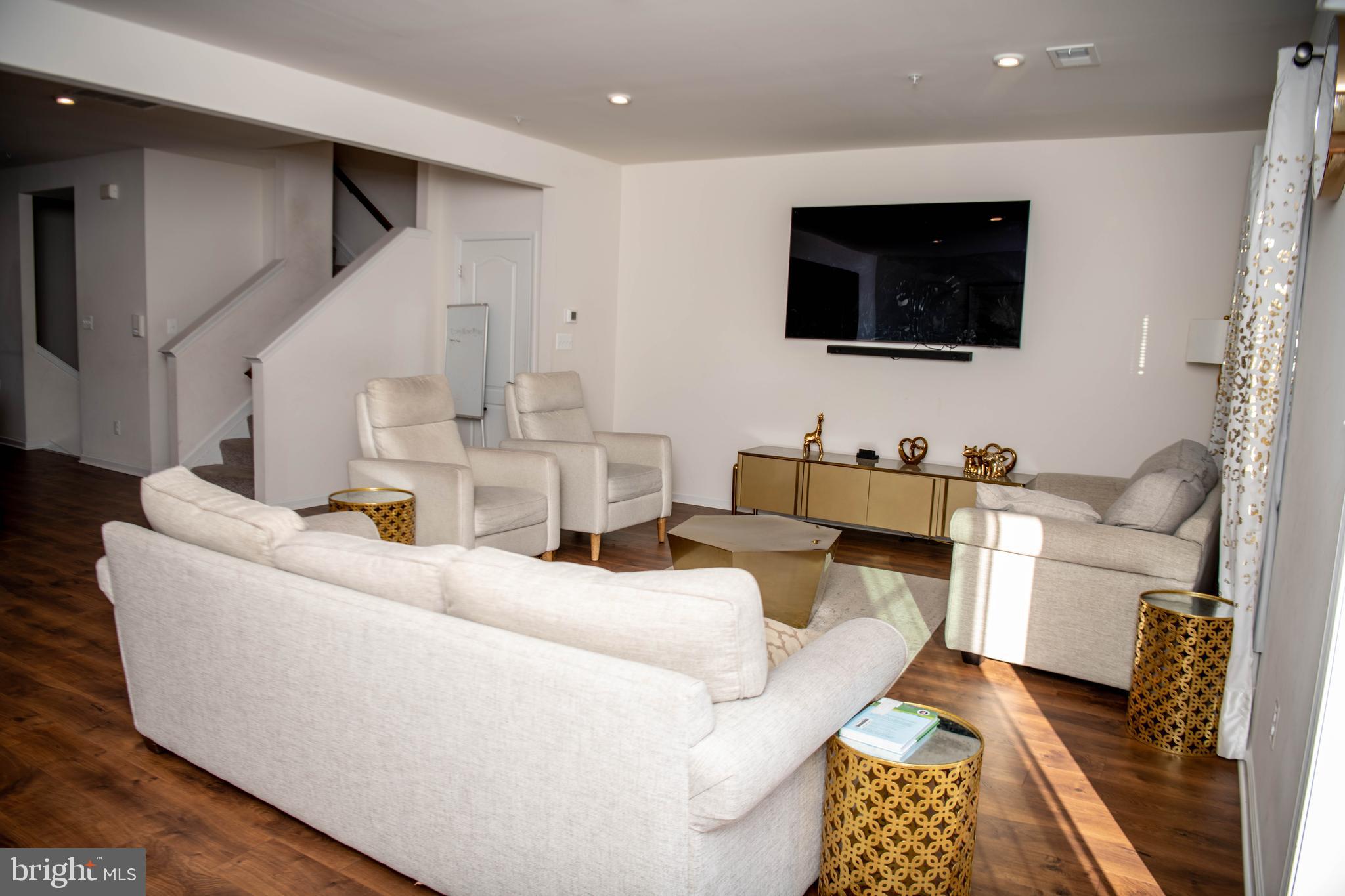 BALLARD GREEN - Residential