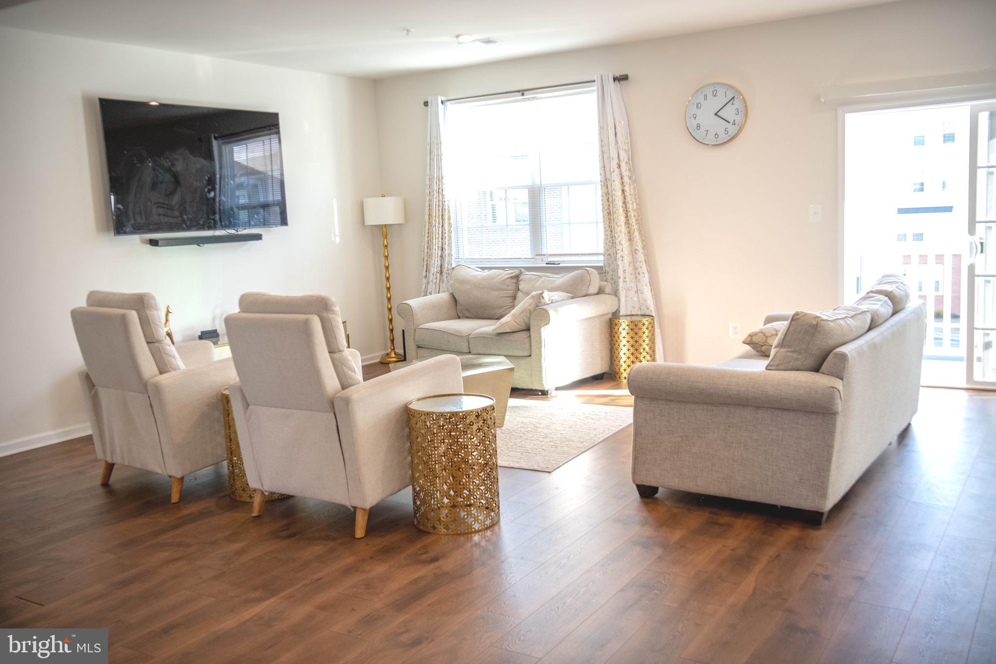 BALLARD GREEN - Residential