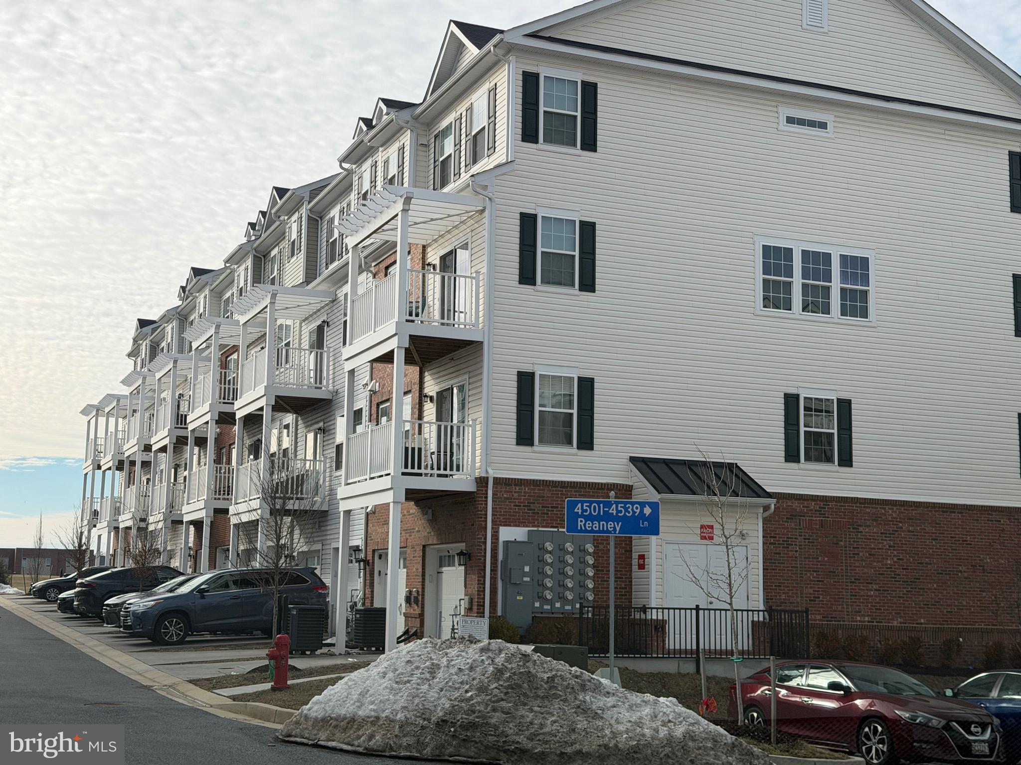 BALLARD GREEN - Residential