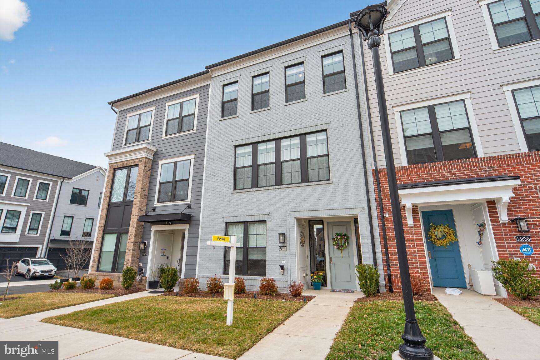 BELMONT BAY - Residential