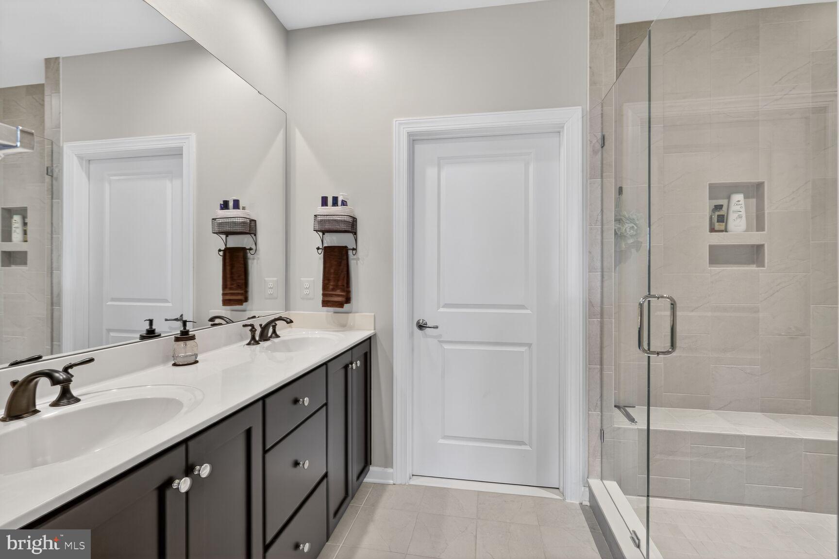 BELMONT BAY - Residential