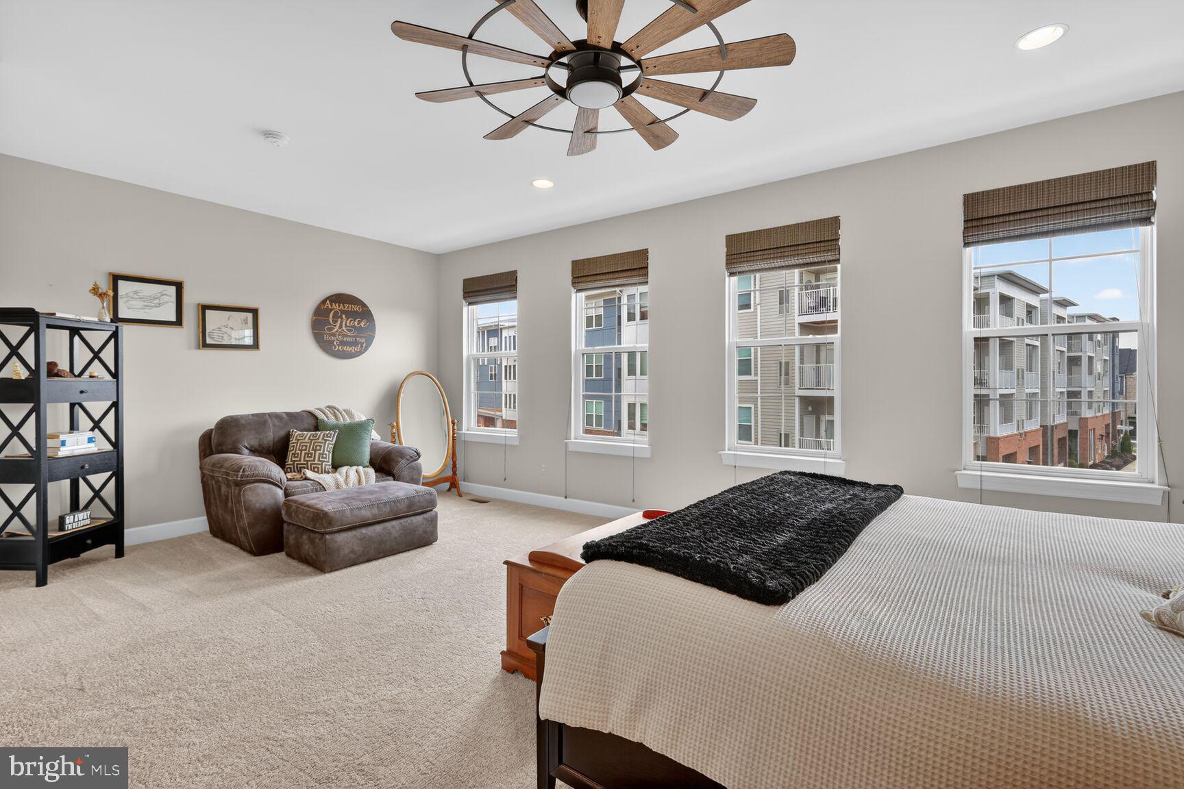 BELMONT BAY - Residential