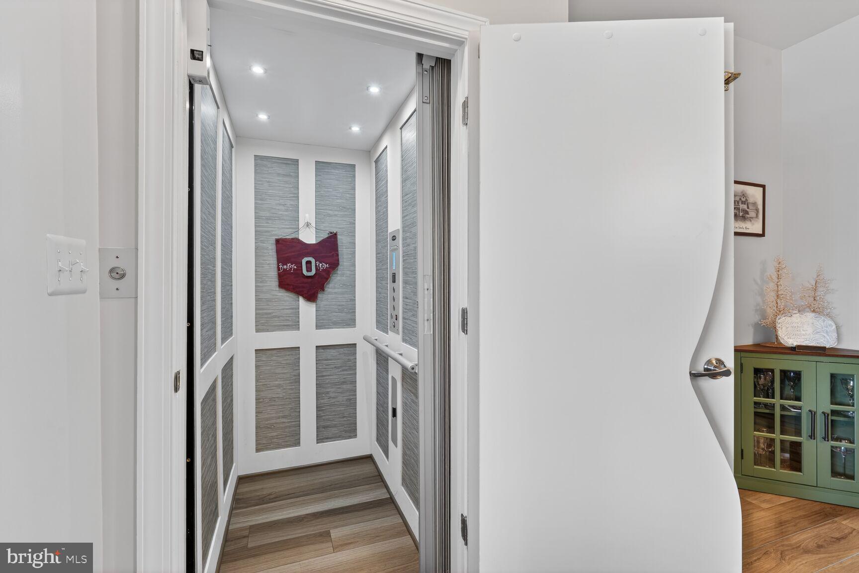 BELMONT BAY - Residential