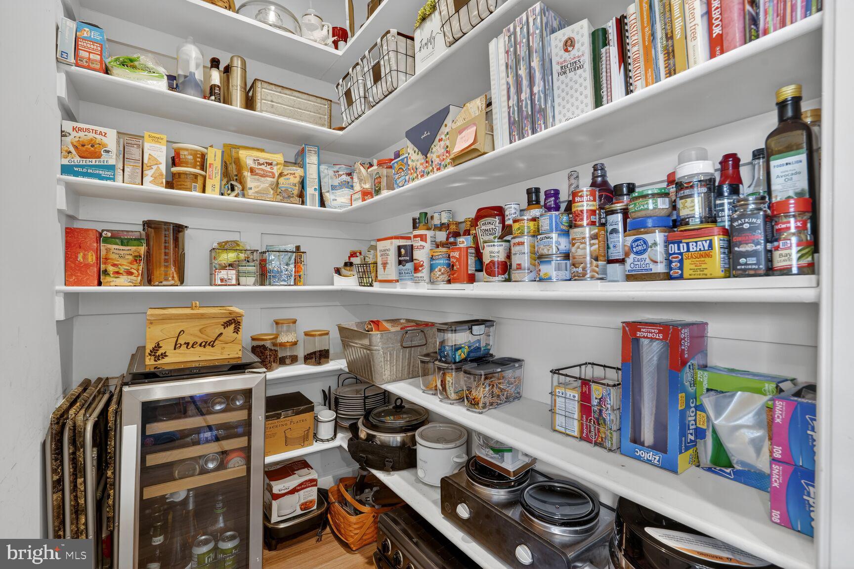 BELMONT BAY - Residential