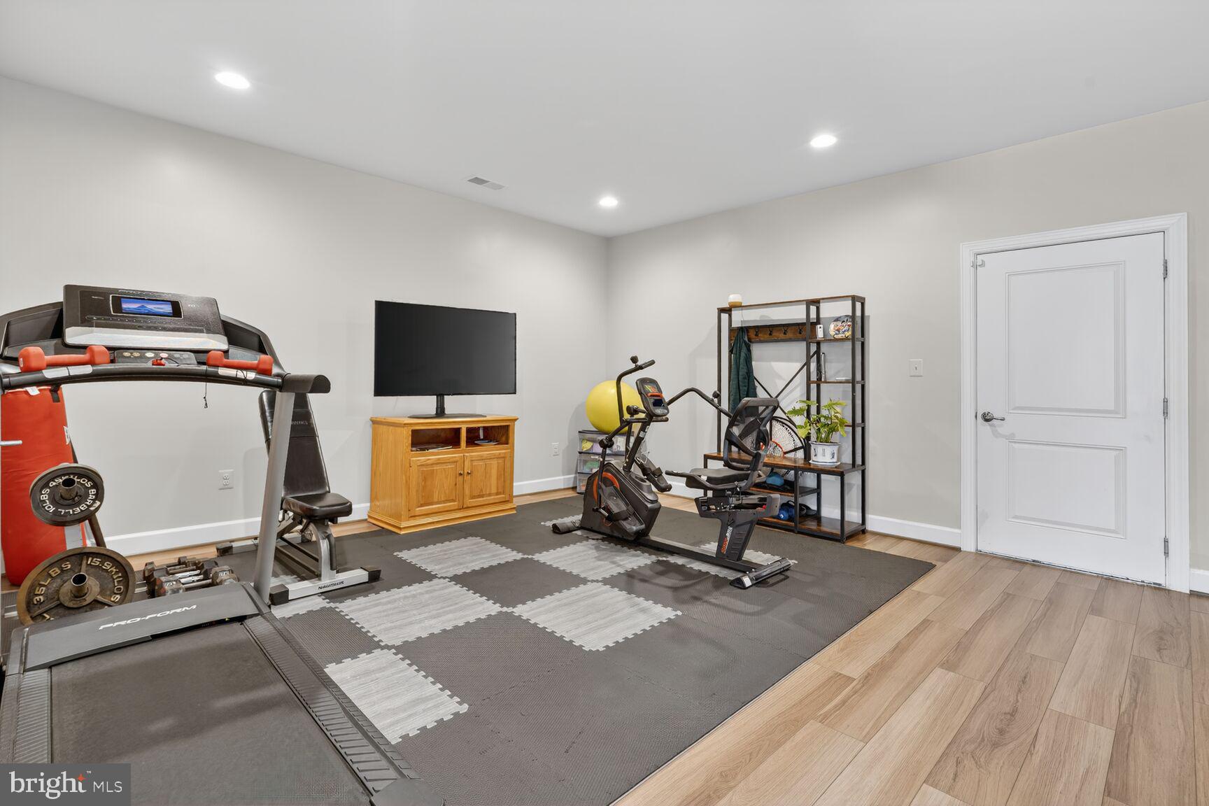 13890 CLEAR LAKE CIRCLE