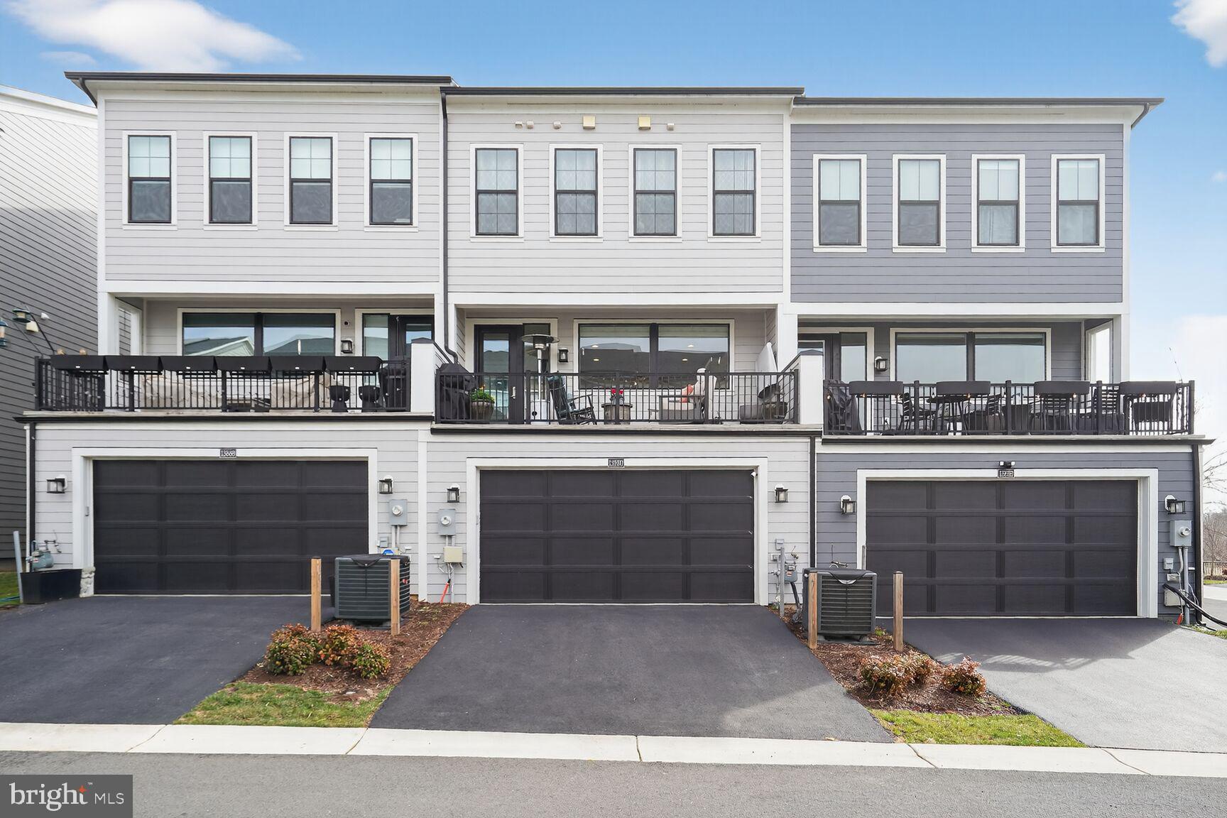 BELMONT BAY - Residential