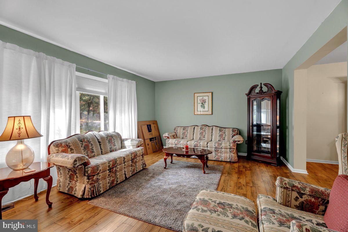 2 HARWOOD DRIVE