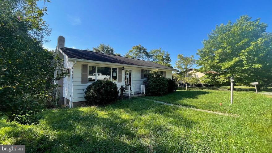 Call today to see this ranch style home with a kitchen/dining combo, living room, 3 bedrooms and 1 bathroom. It also offers an unfinished basement with garage access. The home sits on a .24 acre lot and is a short drive to shopping, dining, banking and Potomac State College located in Keyser, WV.