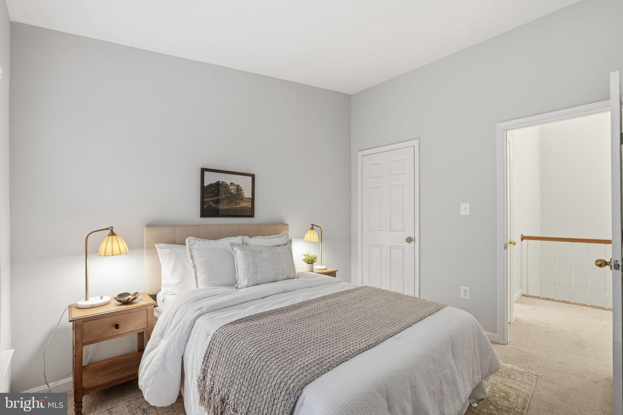 LIFESTYLE AT SULLY STATION - Residential