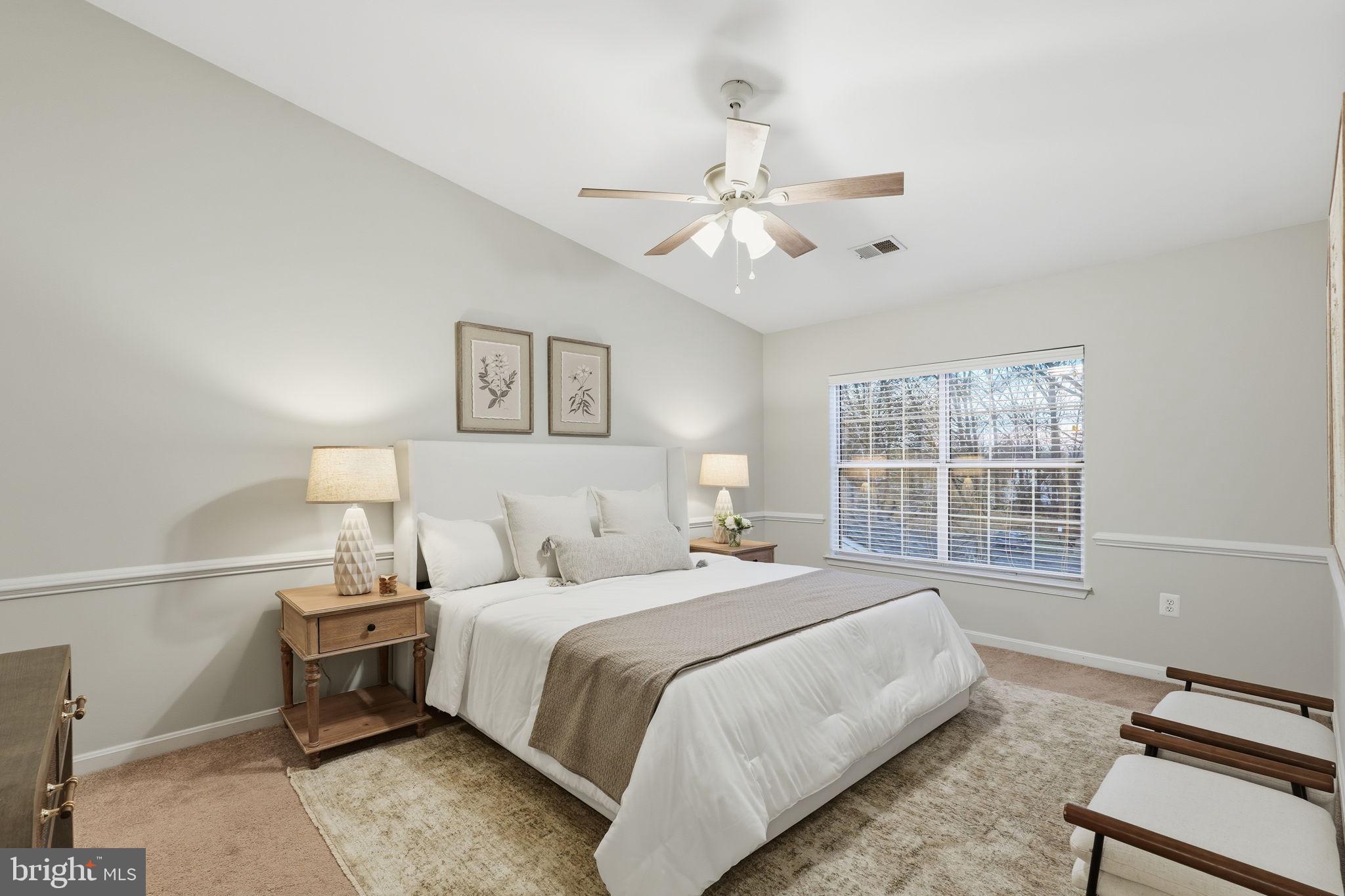 LIFESTYLE AT SULLY STATION - Residential