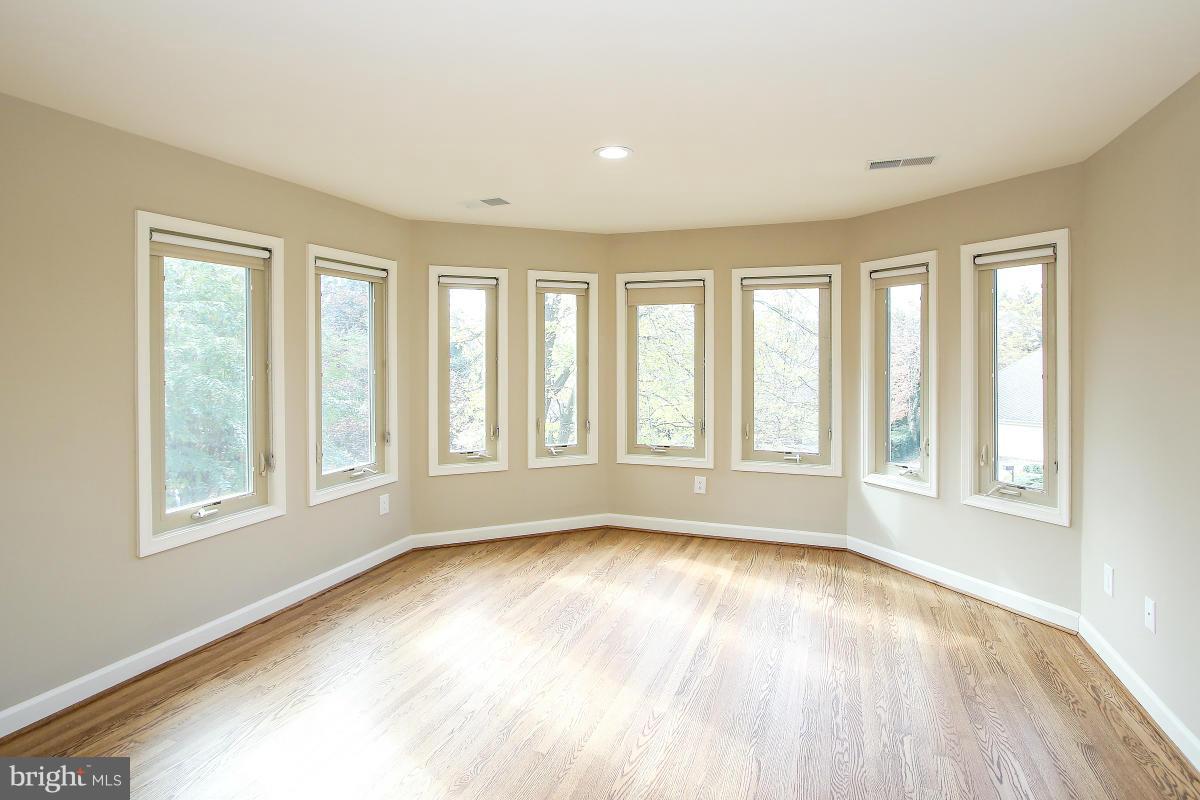 LOCUST RIDGE - Residential