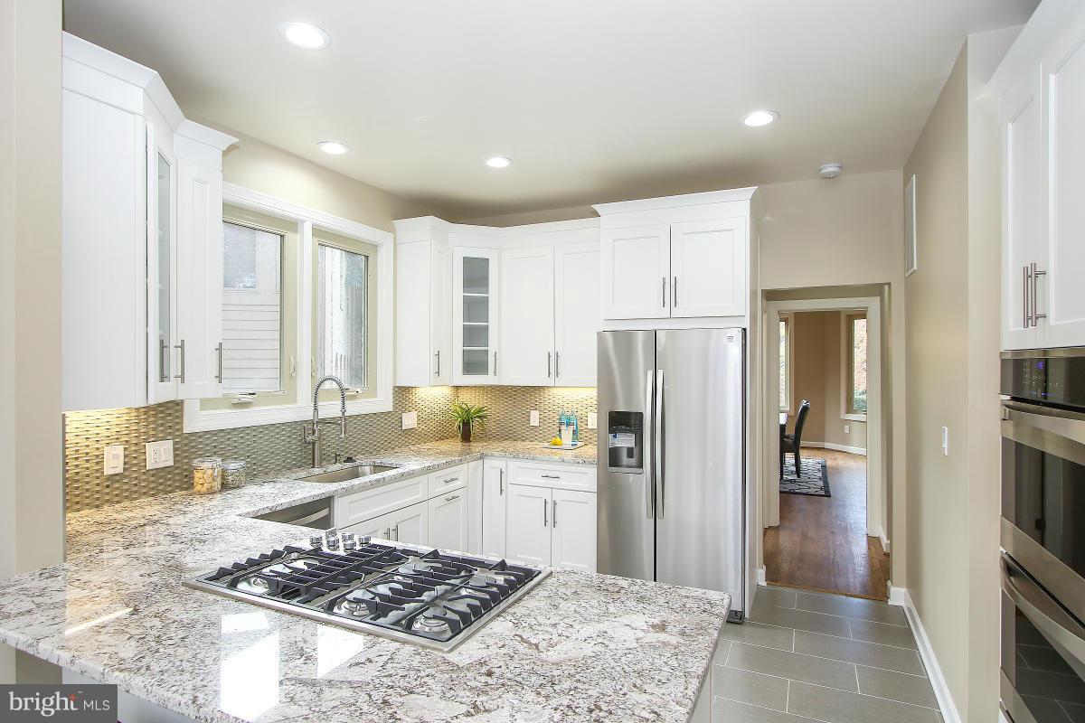 LOCUST RIDGE - Residential