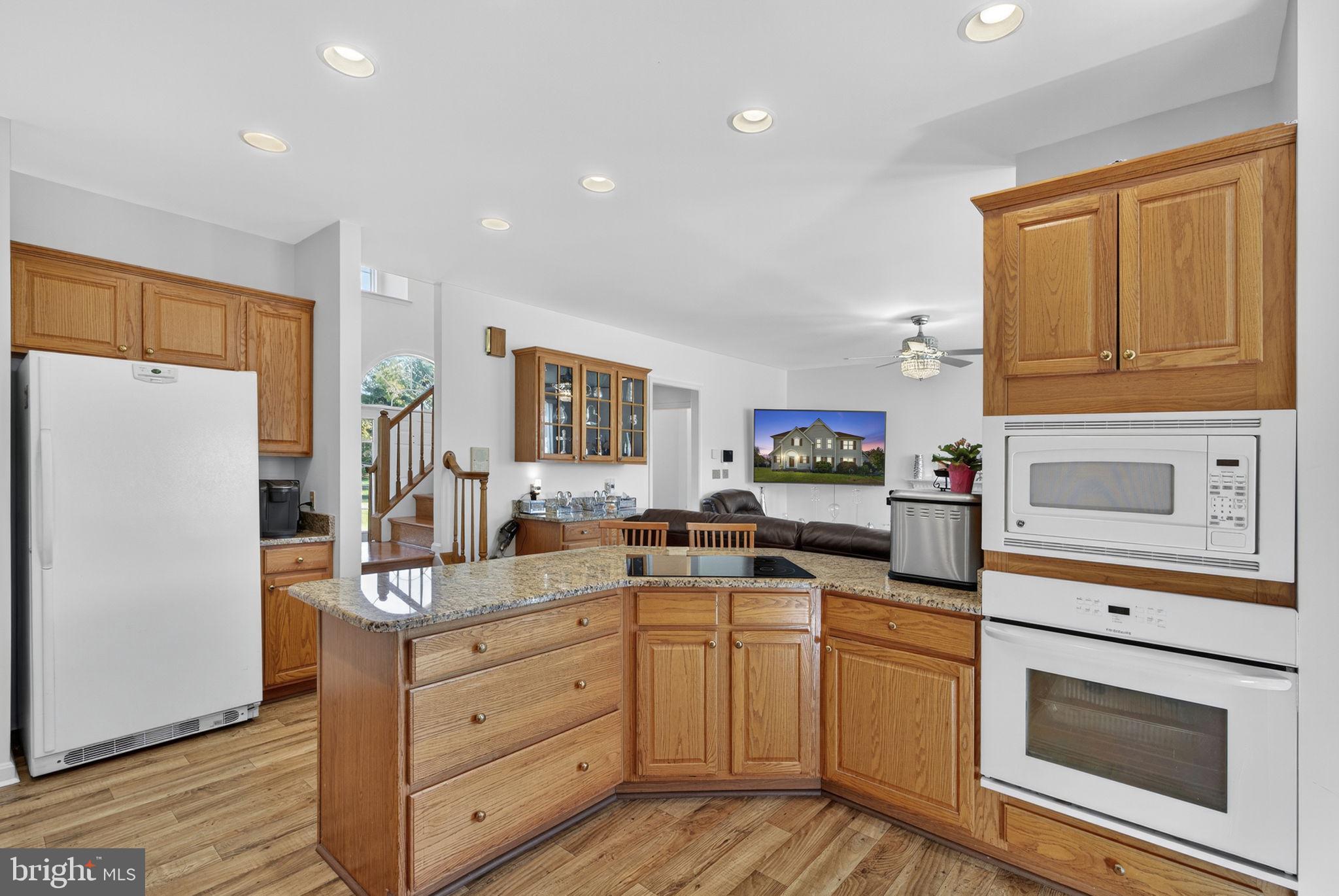 ASHLAND MEADOWS - Residential