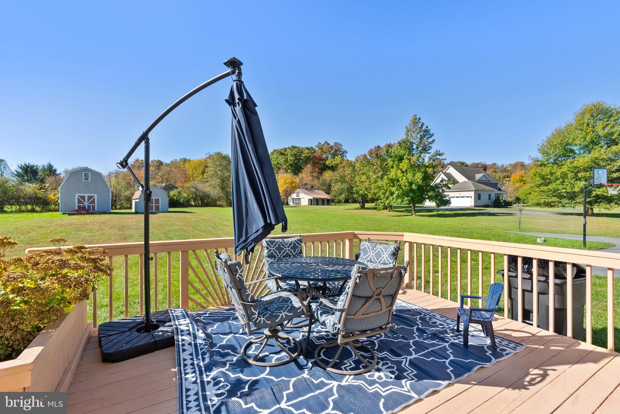 ASHLAND MEADOWS - Residential