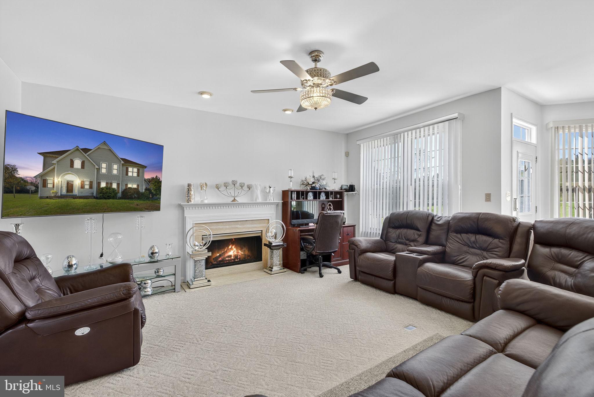 ASHLAND MEADOWS - Residential