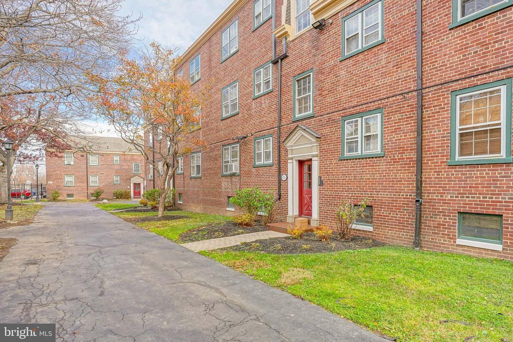 Photo of 671 Franklin Place #F, PHILADELPHIA, PA 19123 (MLS # PAPH2565542)