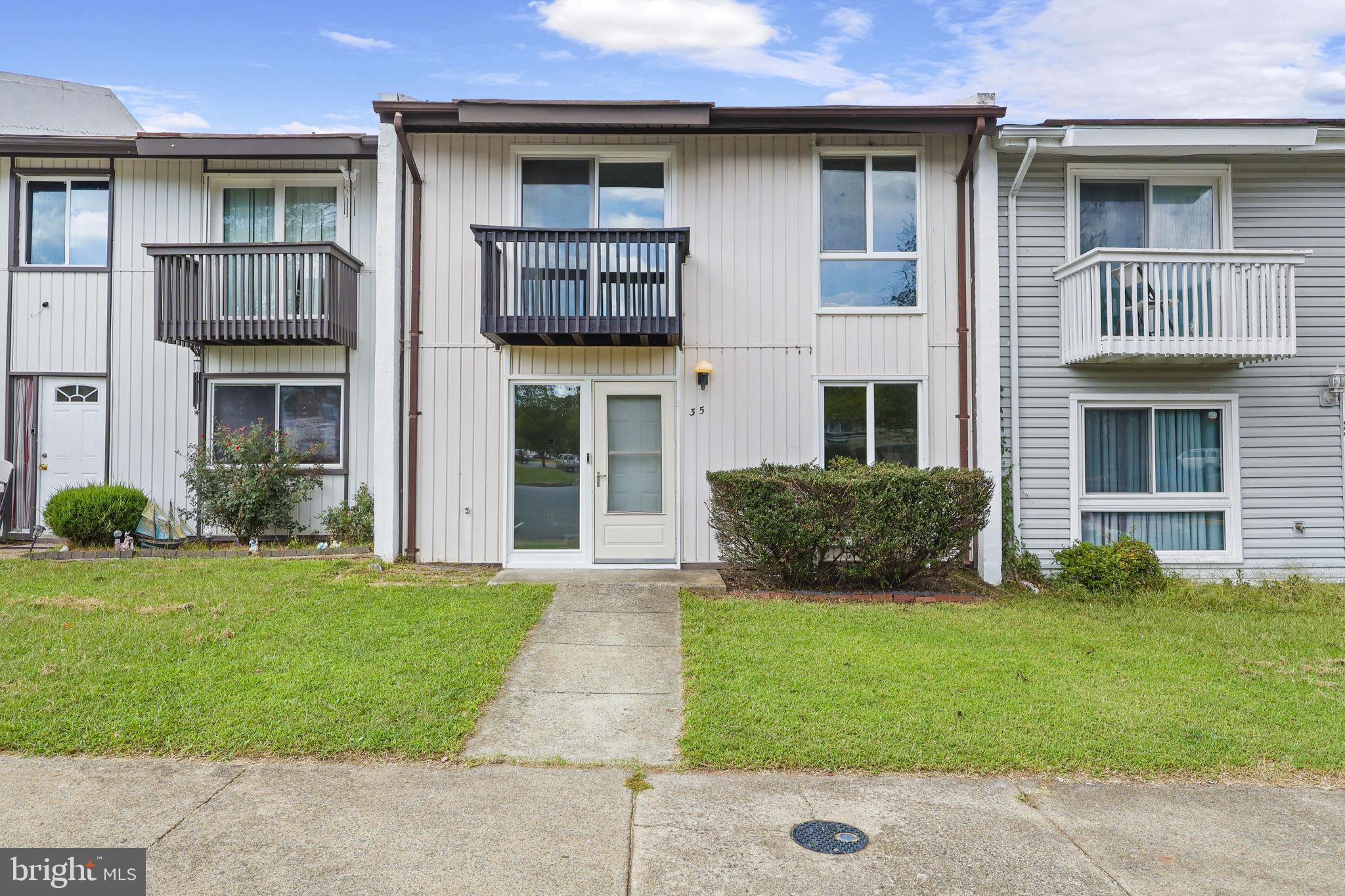 35 MONARCH DRIVE