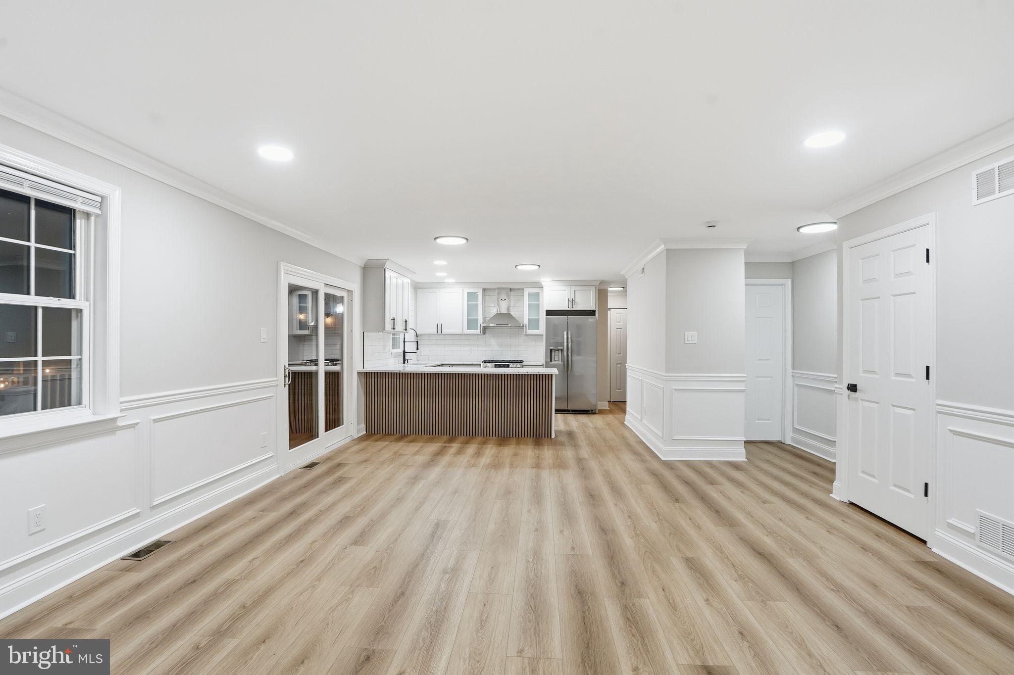 ELKINS PARK - Residential