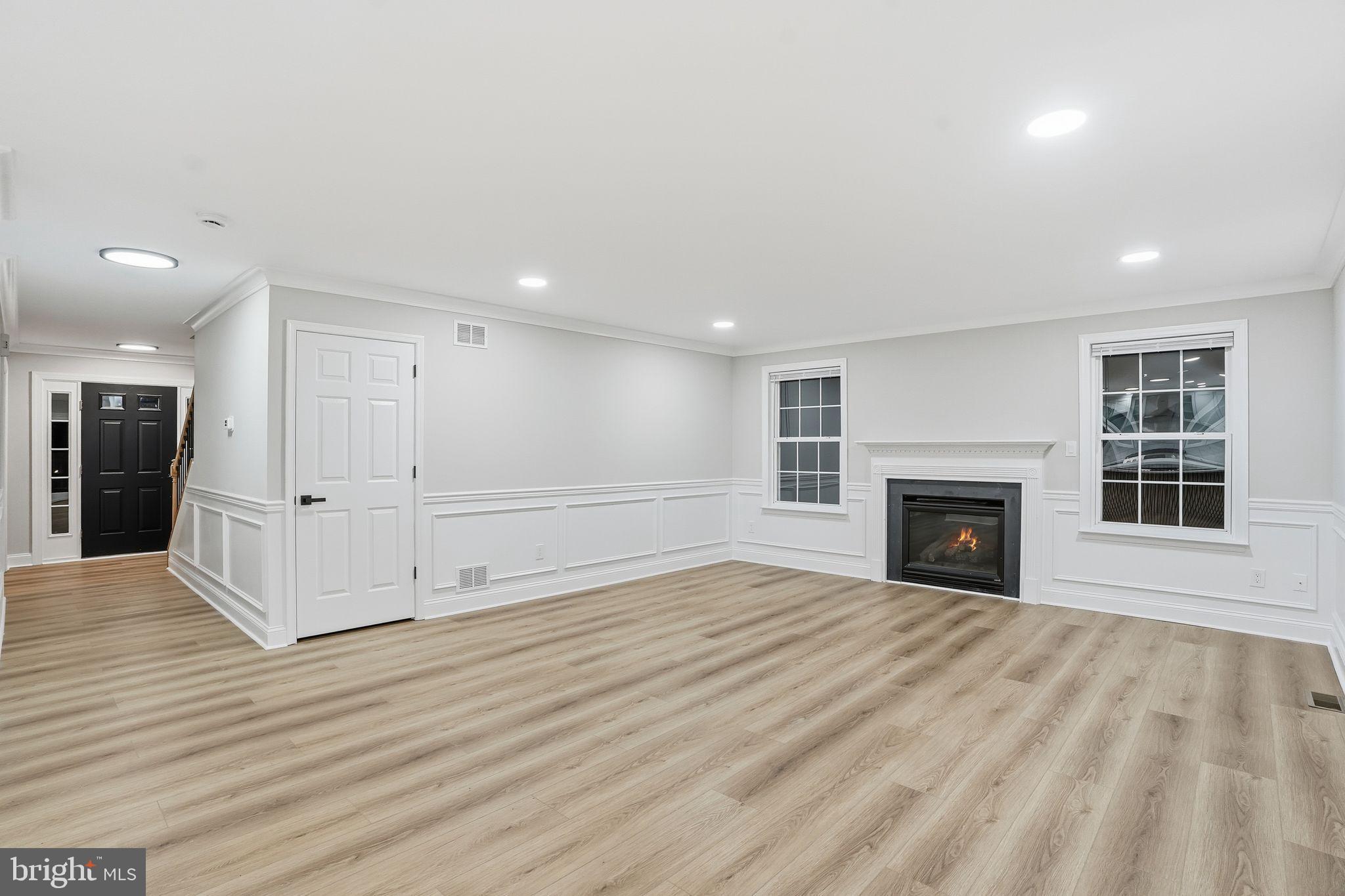 ELKINS PARK - Residential