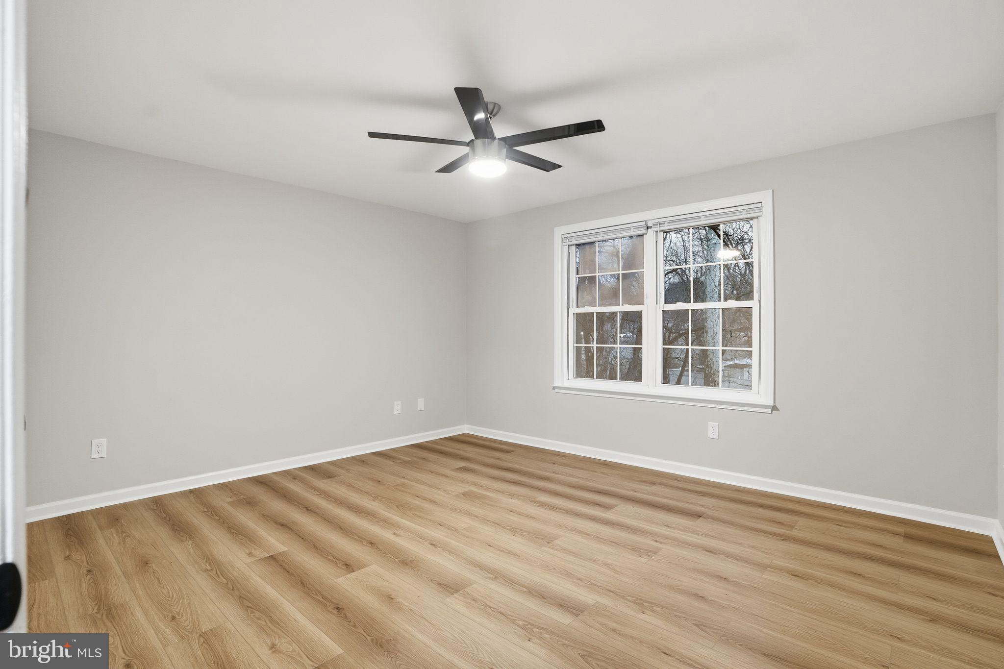 ELKINS PARK - Residential