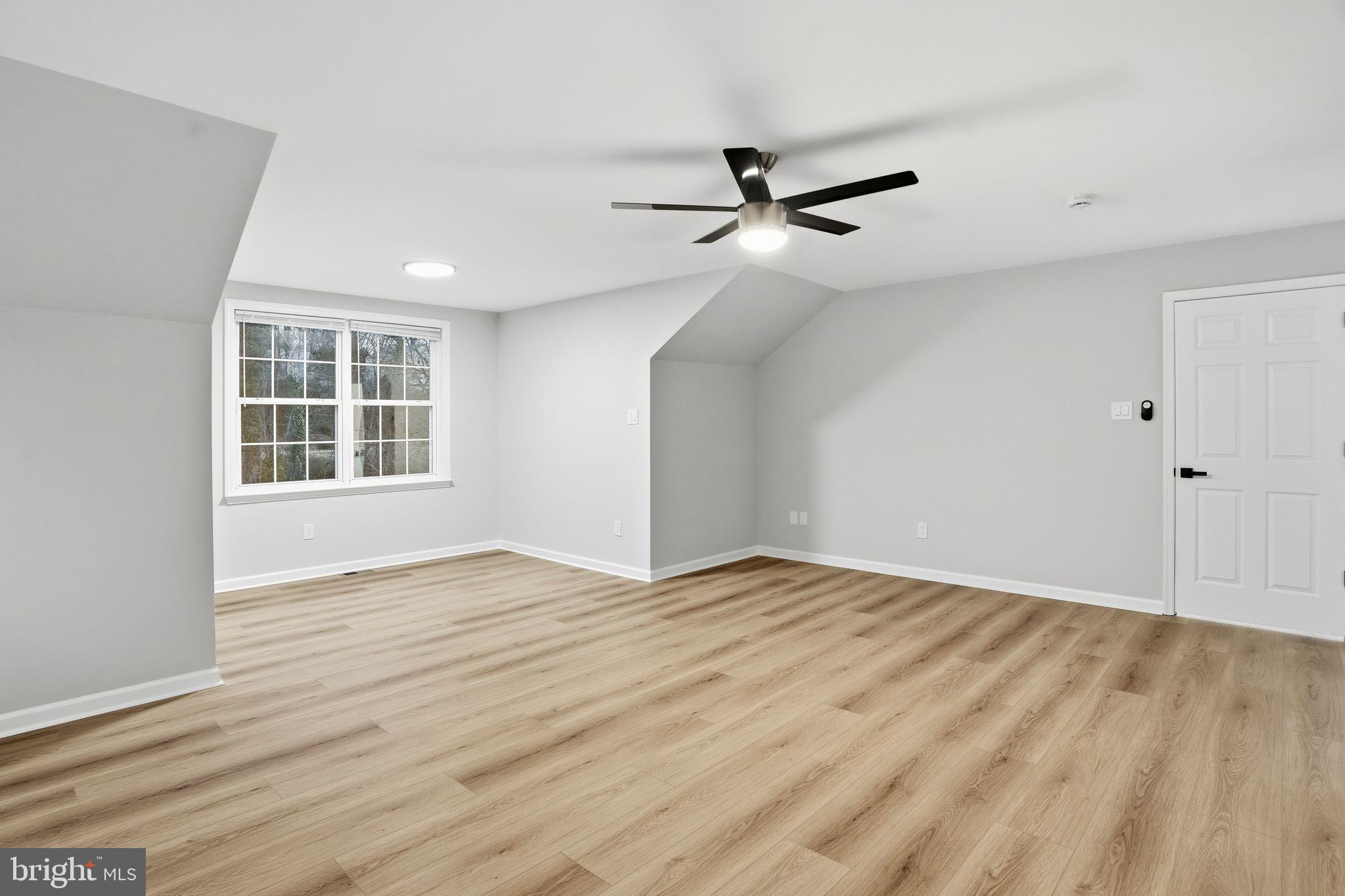 ELKINS PARK - Residential