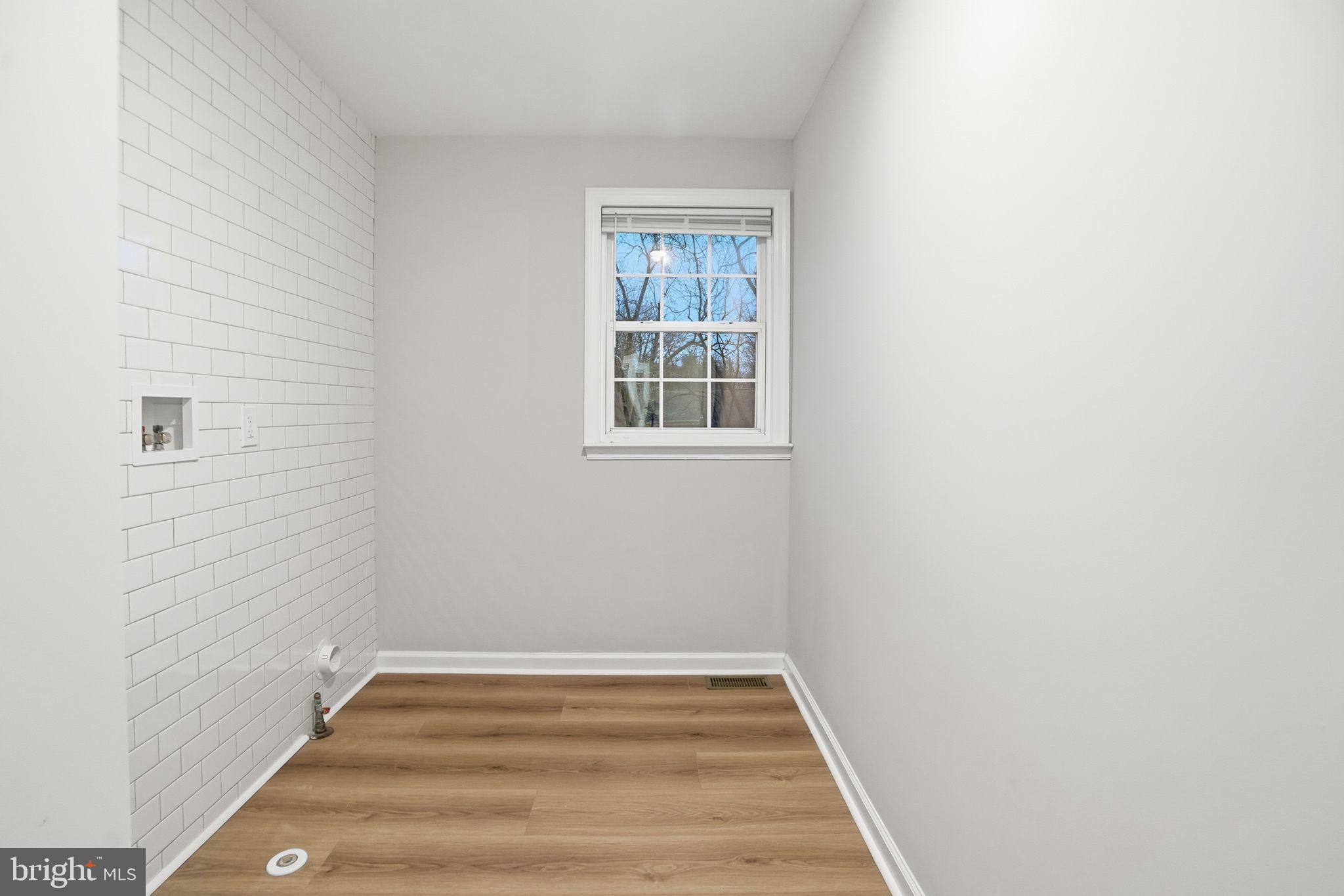 ELKINS PARK - Residential