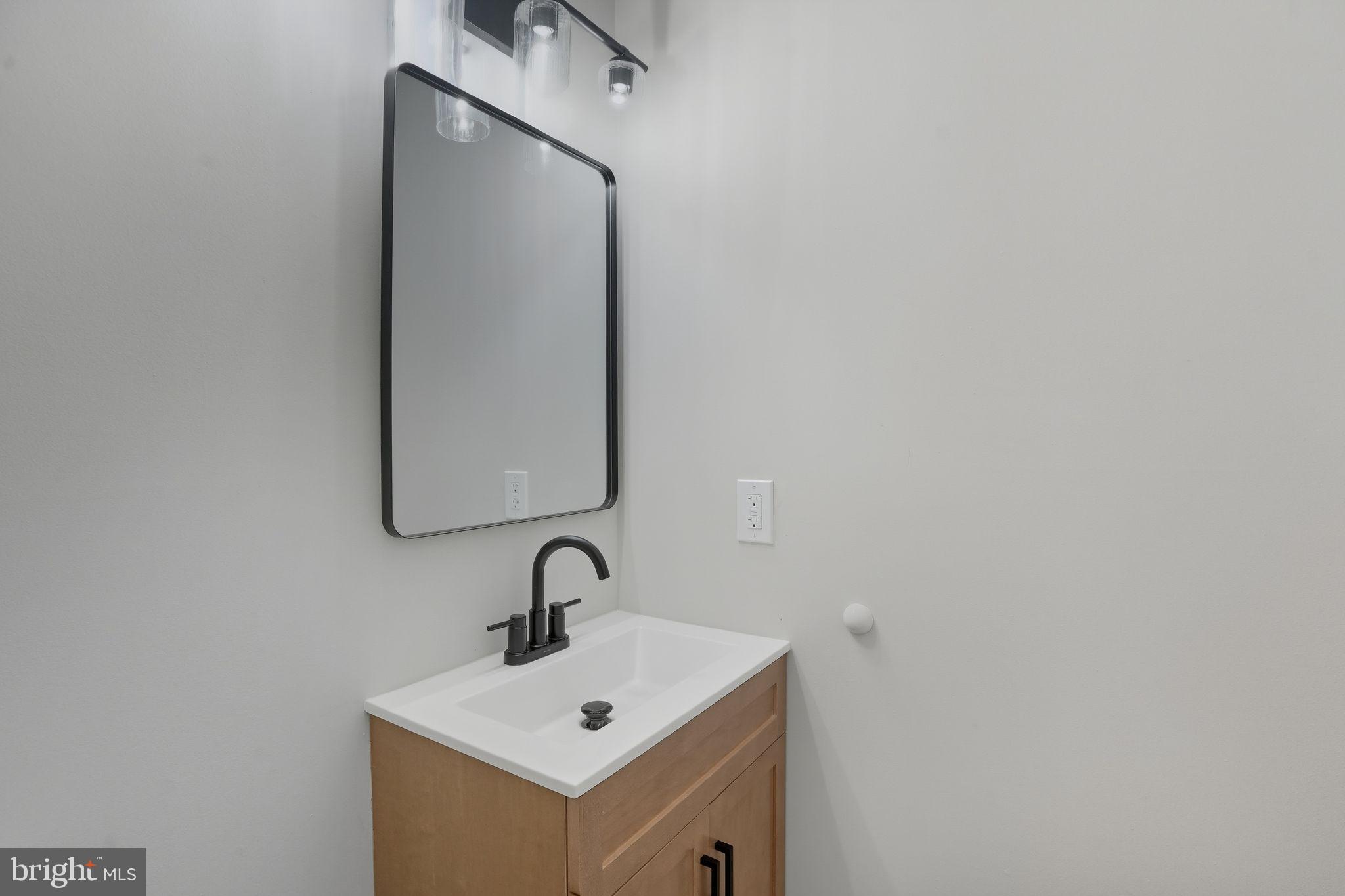 ELKINS PARK - Residential