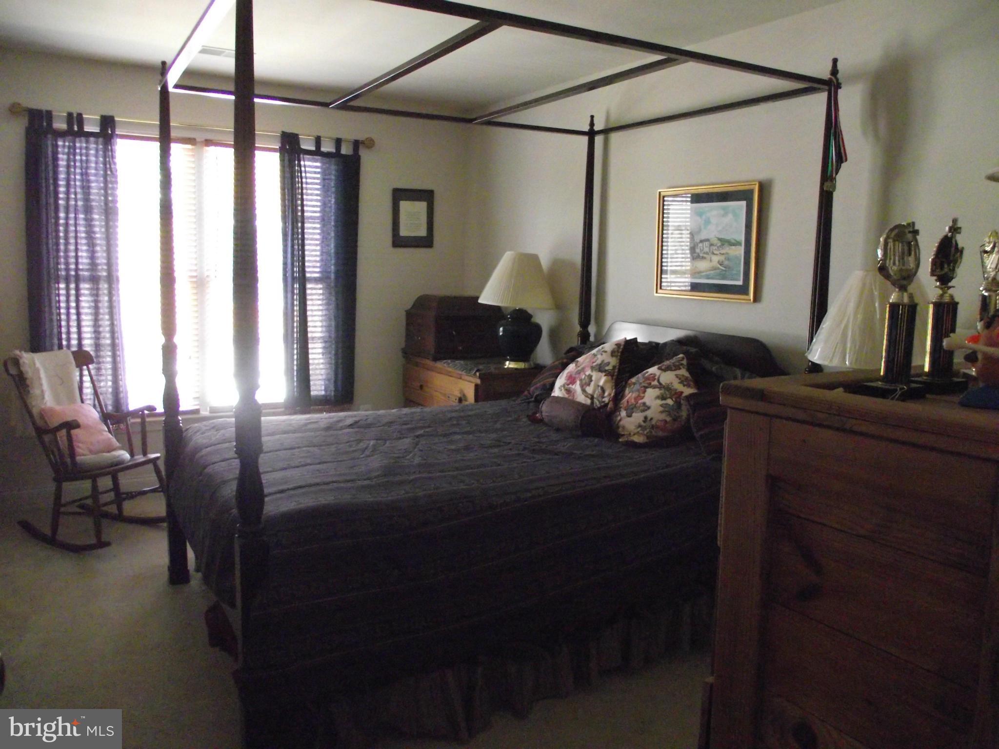 DOMINION VALLEY COUNTRY CLUB - Residential Lease