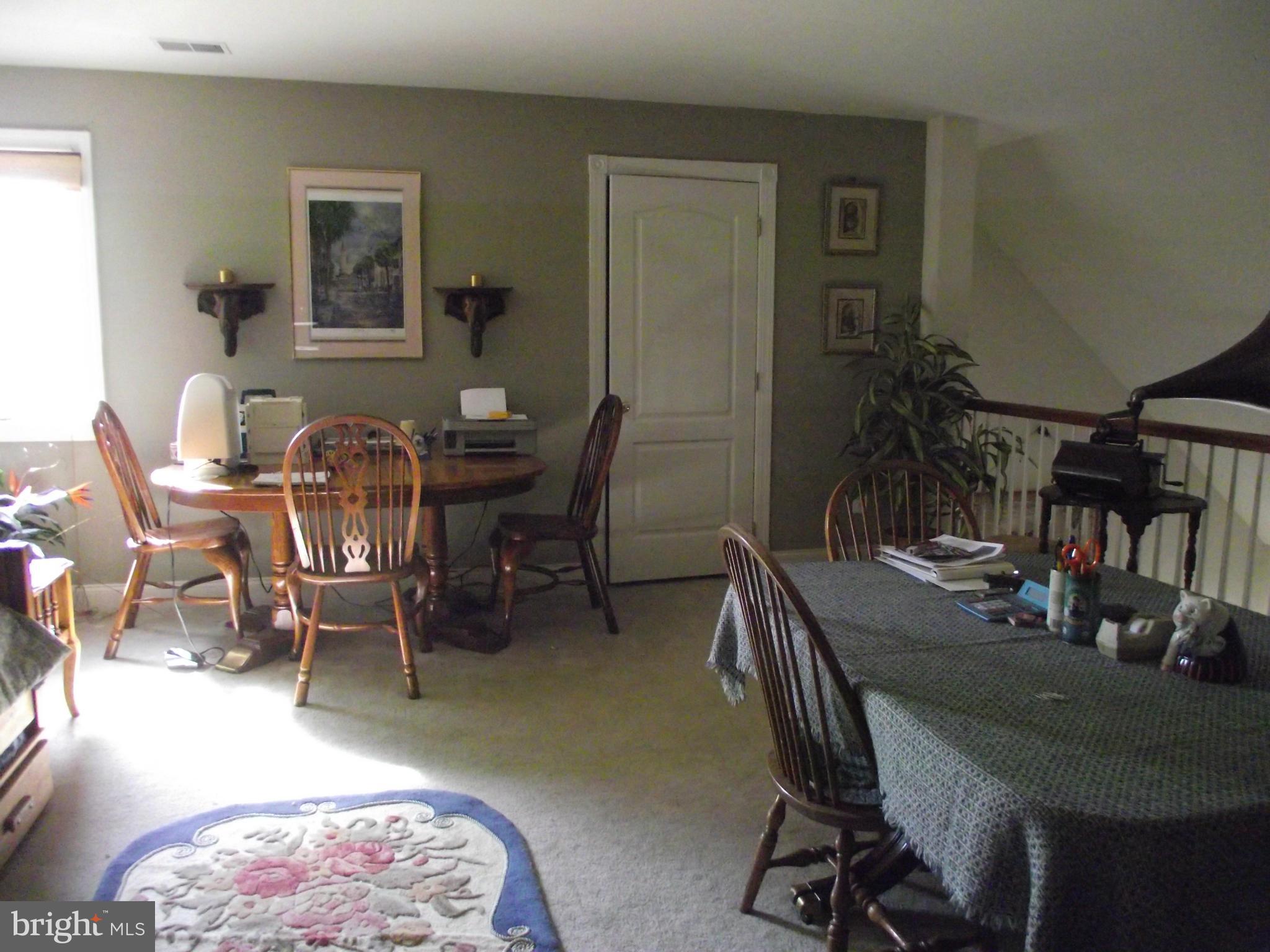 DOMINION VALLEY COUNTRY CLUB - Residential Lease