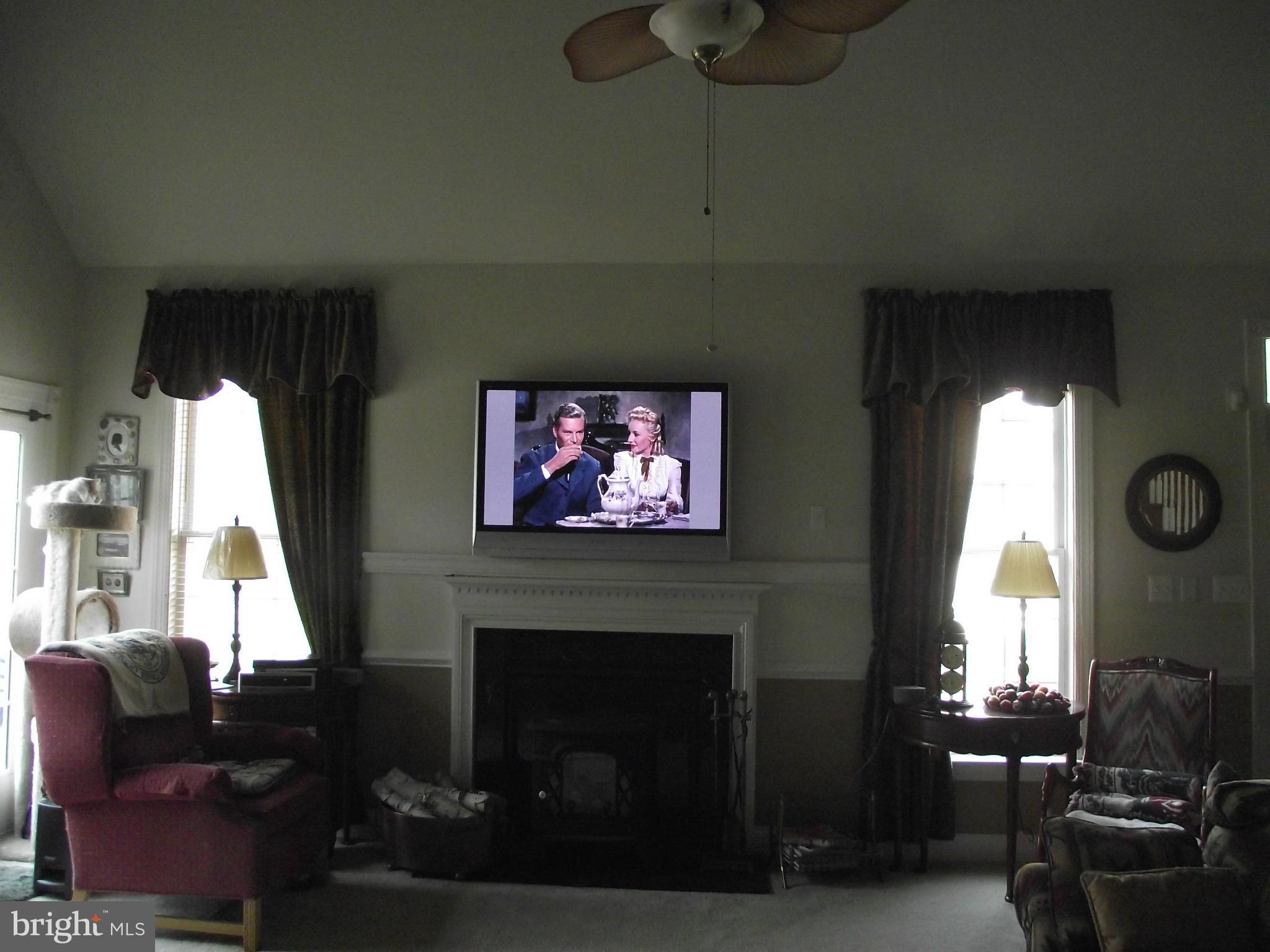 DOMINION VALLEY COUNTRY CLUB - Residential Lease