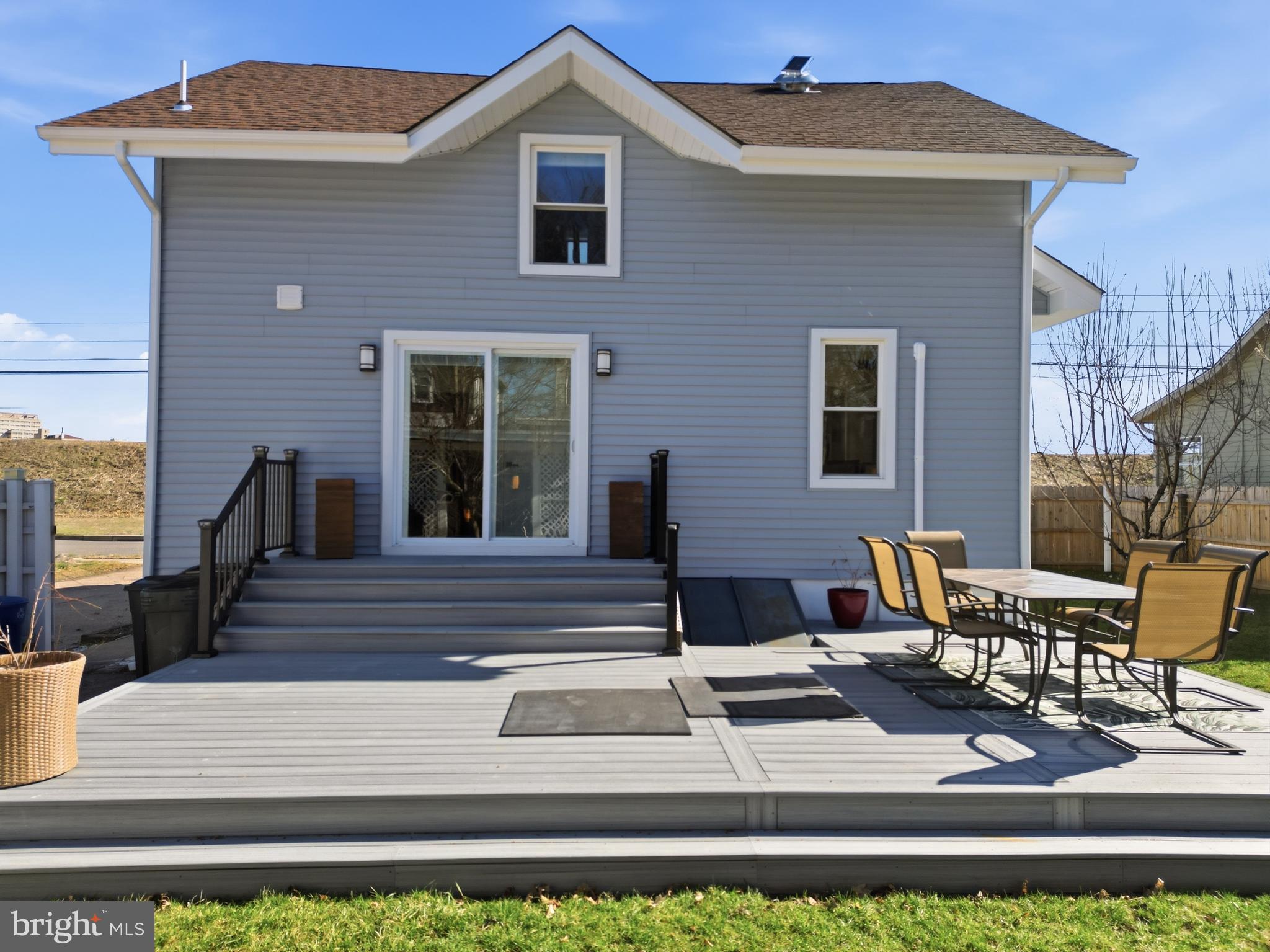 CAPITOL VIEW - Residential