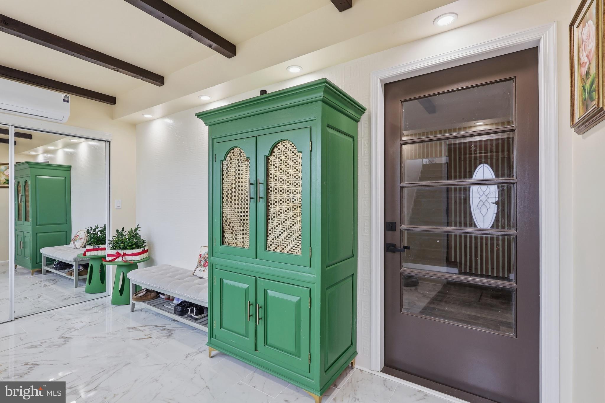 CAPITOL VIEW - Residential