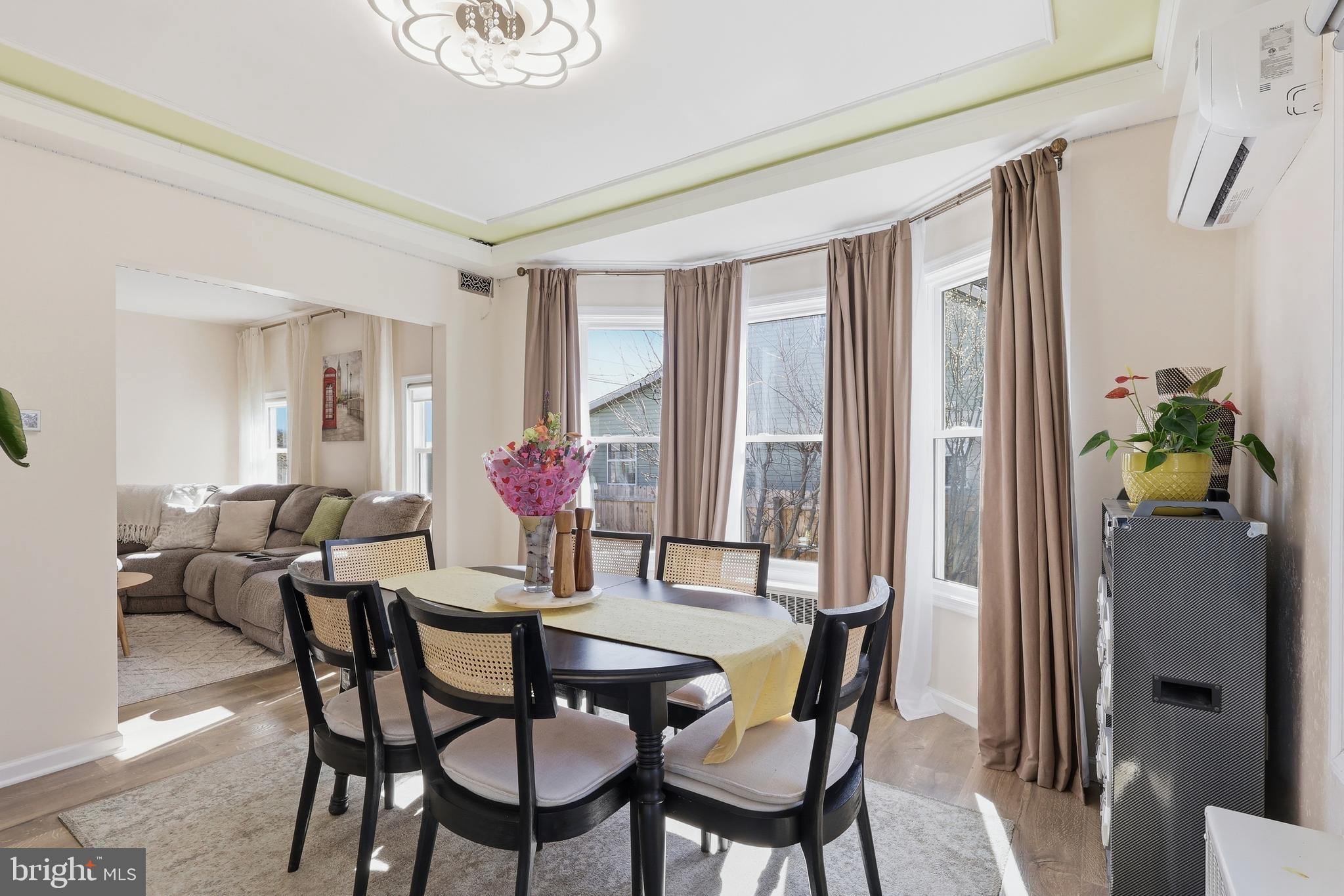 CAPITOL VIEW - Residential