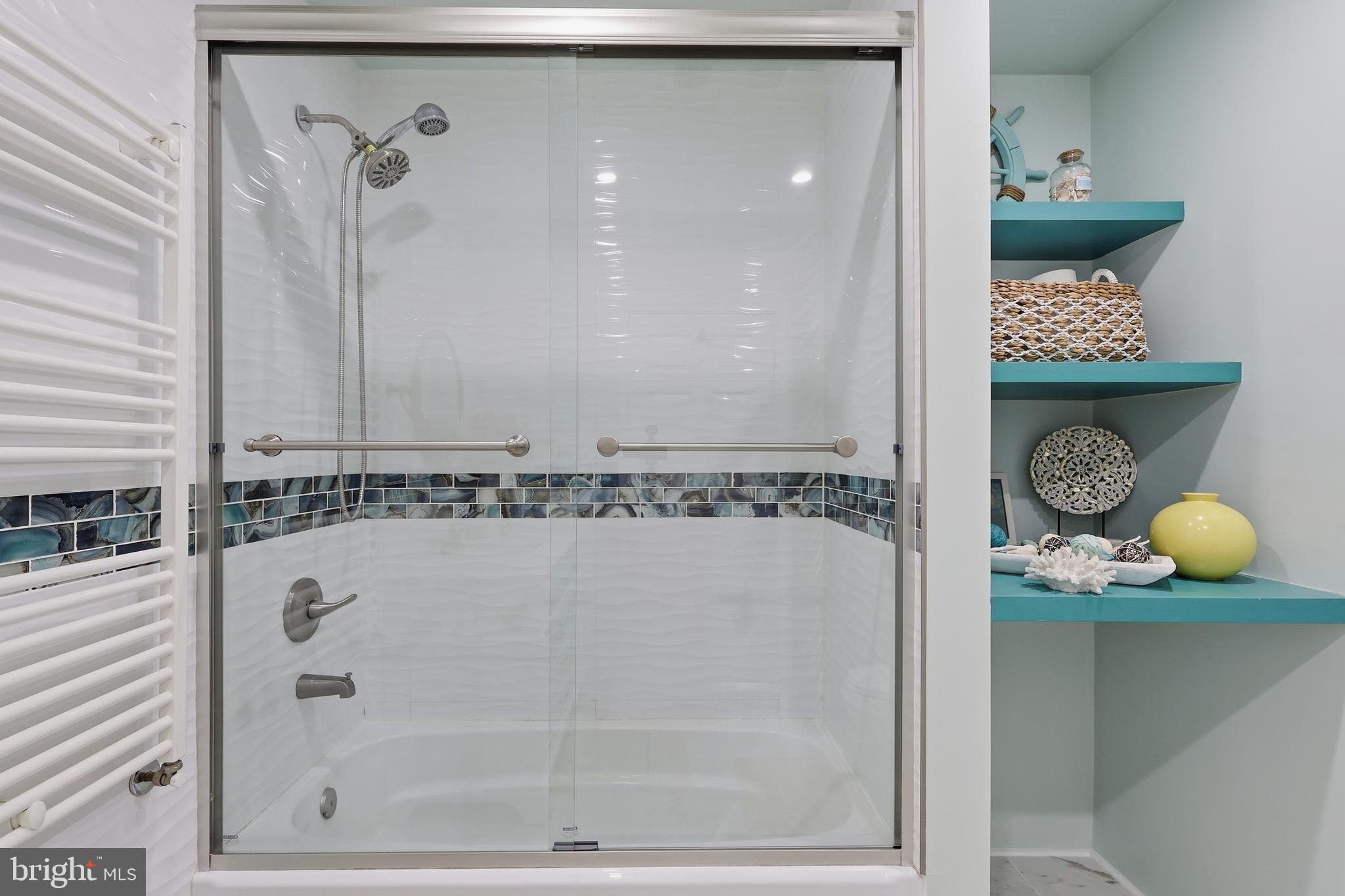 CAPITOL VIEW - Residential