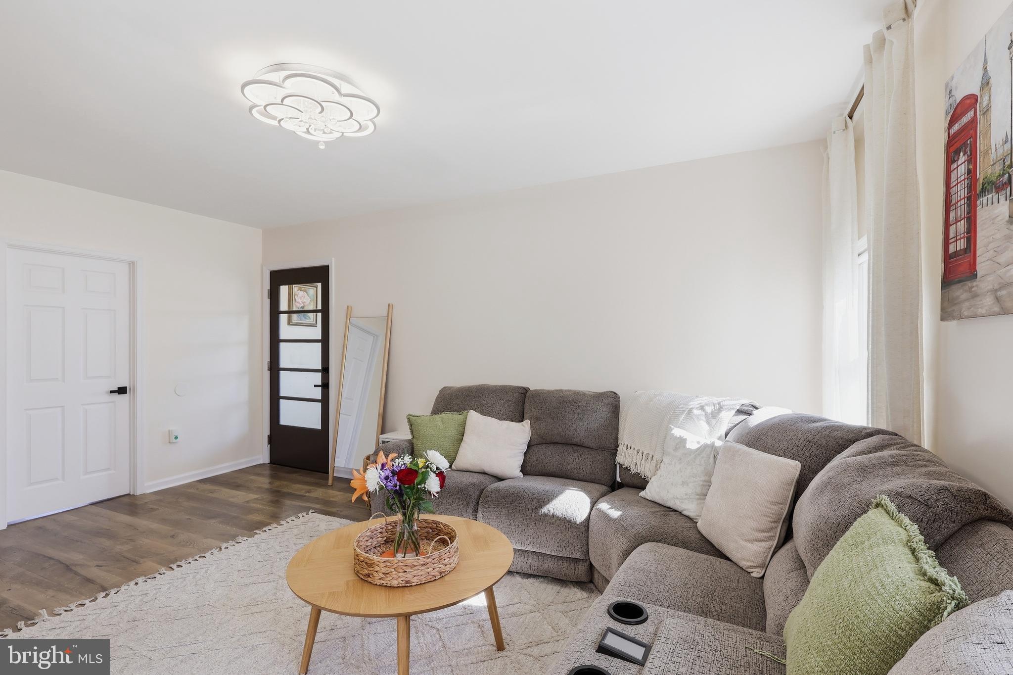 CAPITOL VIEW - Residential