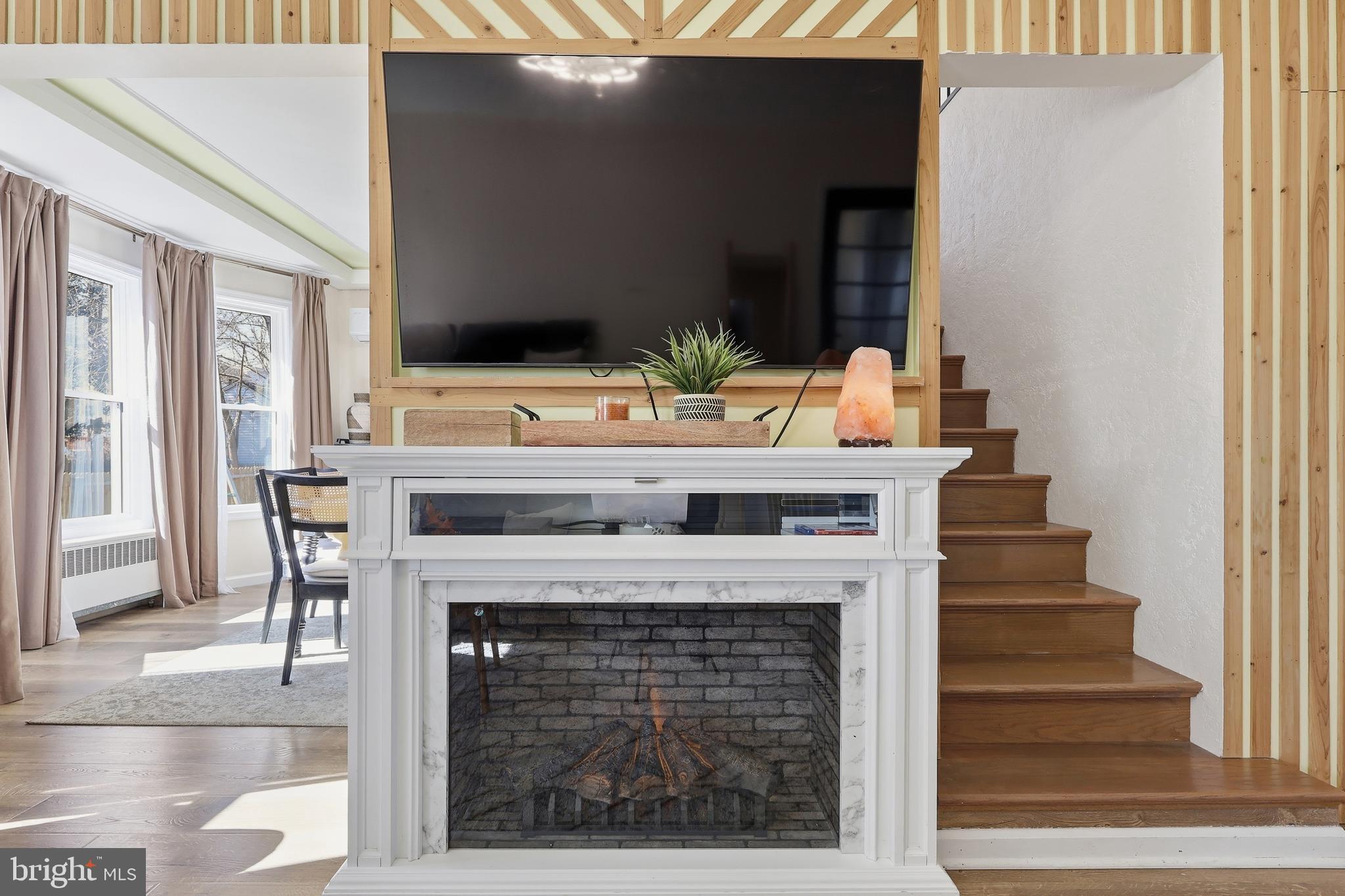 CAPITOL VIEW - Residential