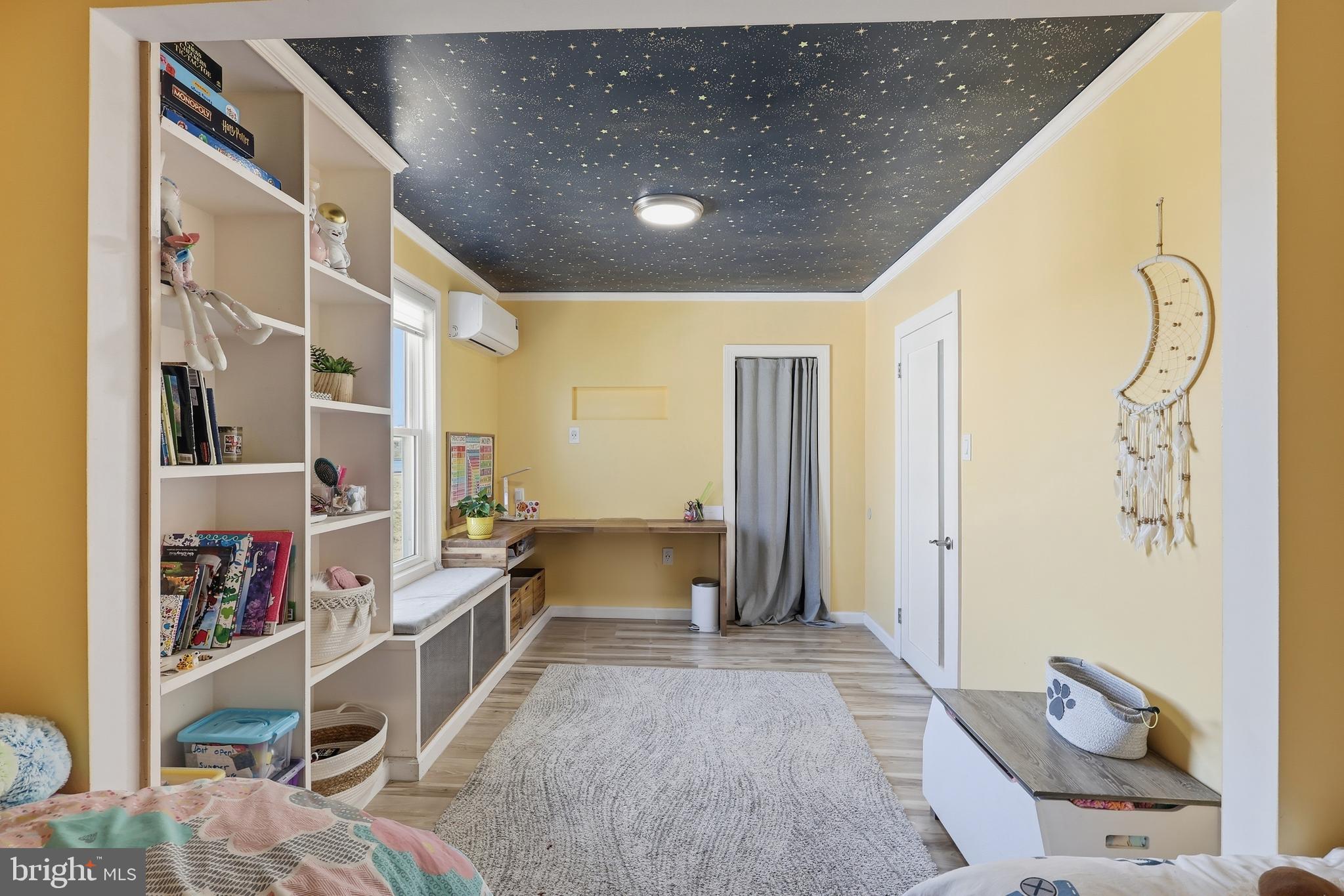 CAPITOL VIEW - Residential